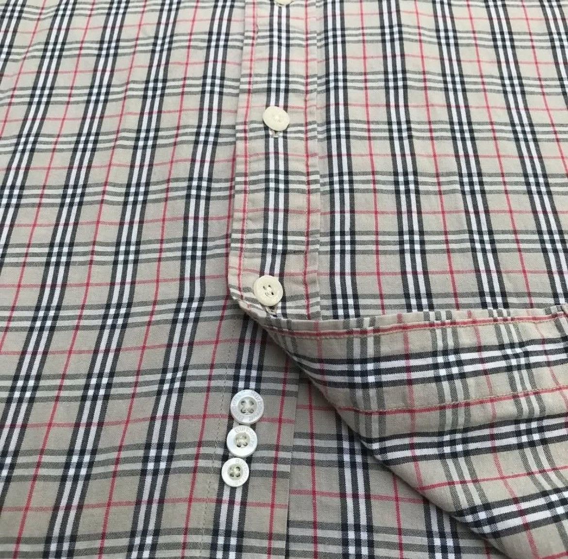 Burberry Burberry Small Logo Button Ups Shirt Size US S / EU 44-46 / 1 - 3 Thumbnail