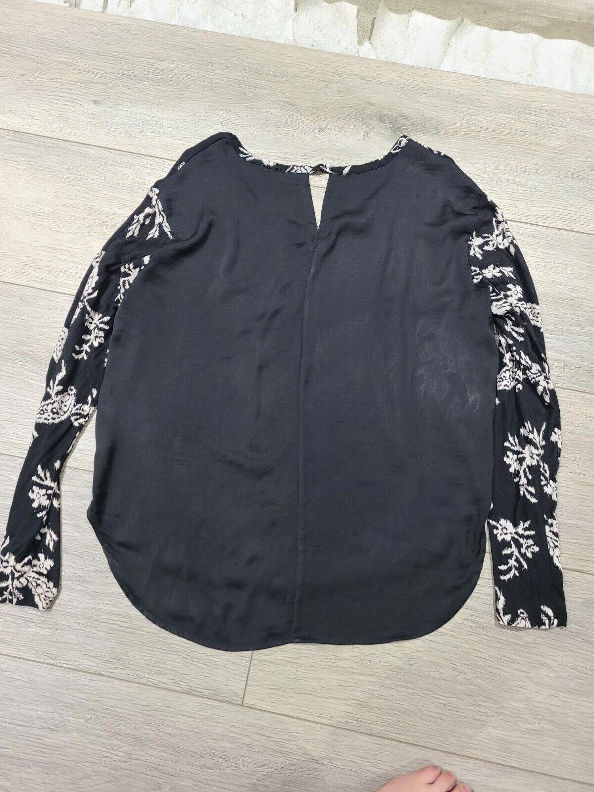 Old Navy Old Navy Top Medium Long Sleeve Black White Paisley Hi Low Size M / US 6-8 / IT 42-44 - 2 Thumbnail