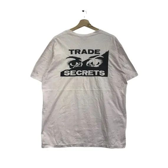 Japanese Brand COOTIE PRODUCTIONS JAPAN Glory Bound Tee Shirt Secret Eyes Size US L / EU 52-54 / 3 - 1 Thumbnail