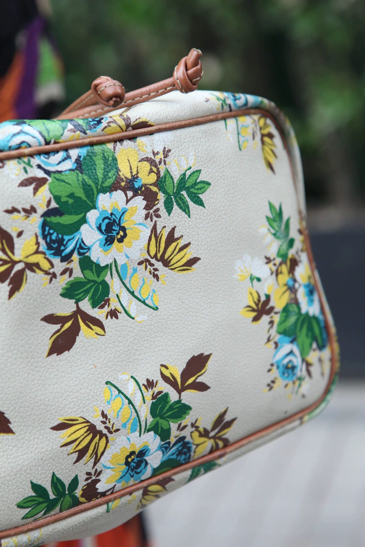 Kenzo Kenzo Floral Calfskin Shoulder Bag s-m Good Size ONE SIZE - 6 Thumbnail