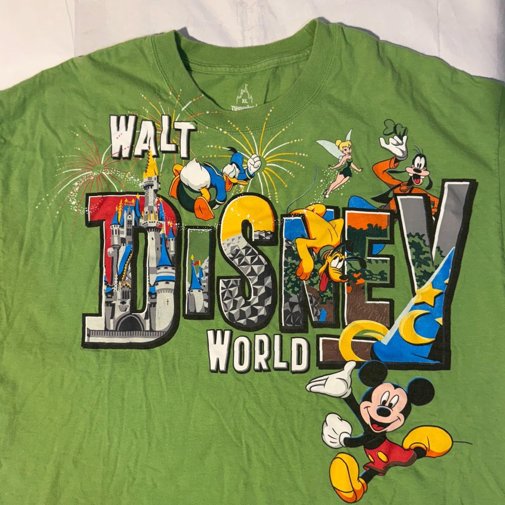 Disney V Walt Disney World Mickey Mouse Wrap Around T-Shirt Green XL Disneyland Resorts Size US XL / EU 56 / 4 - 3 Thumbnail