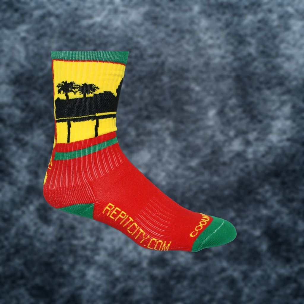 Vintage Rep It City Mens Miami Red Green Yellow Black Rasta CoolMax Basketball Socks Shirt Size ONE SIZE - 1 Thumbnail