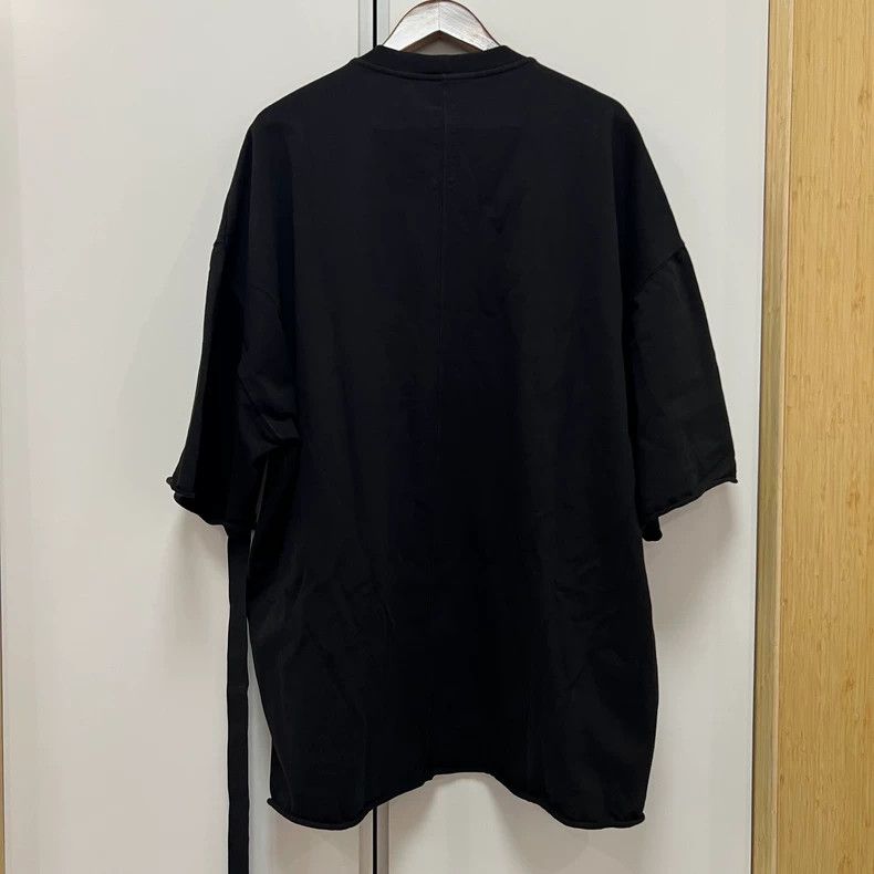 Rick Owens Rick Owens size os 24FW Drkshdw Tommy T Silhouette Short Sl Size US M / EU 48-50 / 2 - 2 Thumbnail