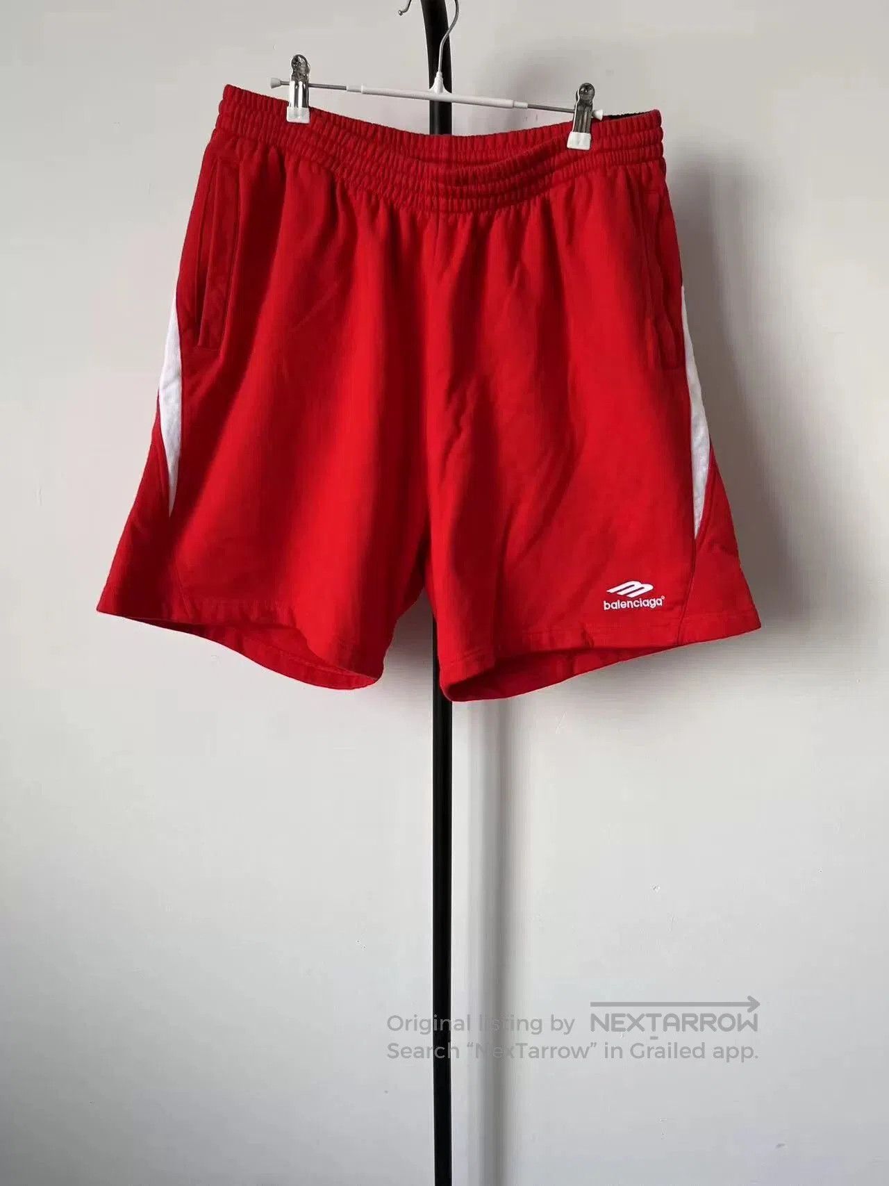 Balenciaga Balenciaga Red Color Block Casual Shorts. Size US 36 / EU 52 - 1 Thumbnail