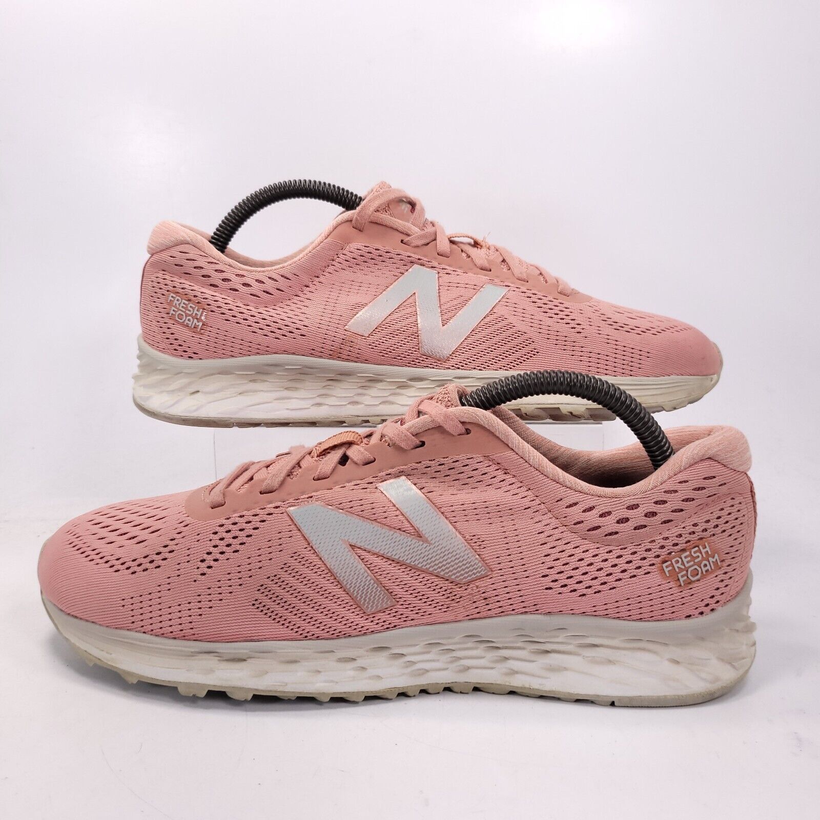New Balance New Balance Fresh Foam Arishi Shoe Womens Size 9.5 WARISCD1 Size US 9.5 / IT 39.5 - 5 Thumbnail