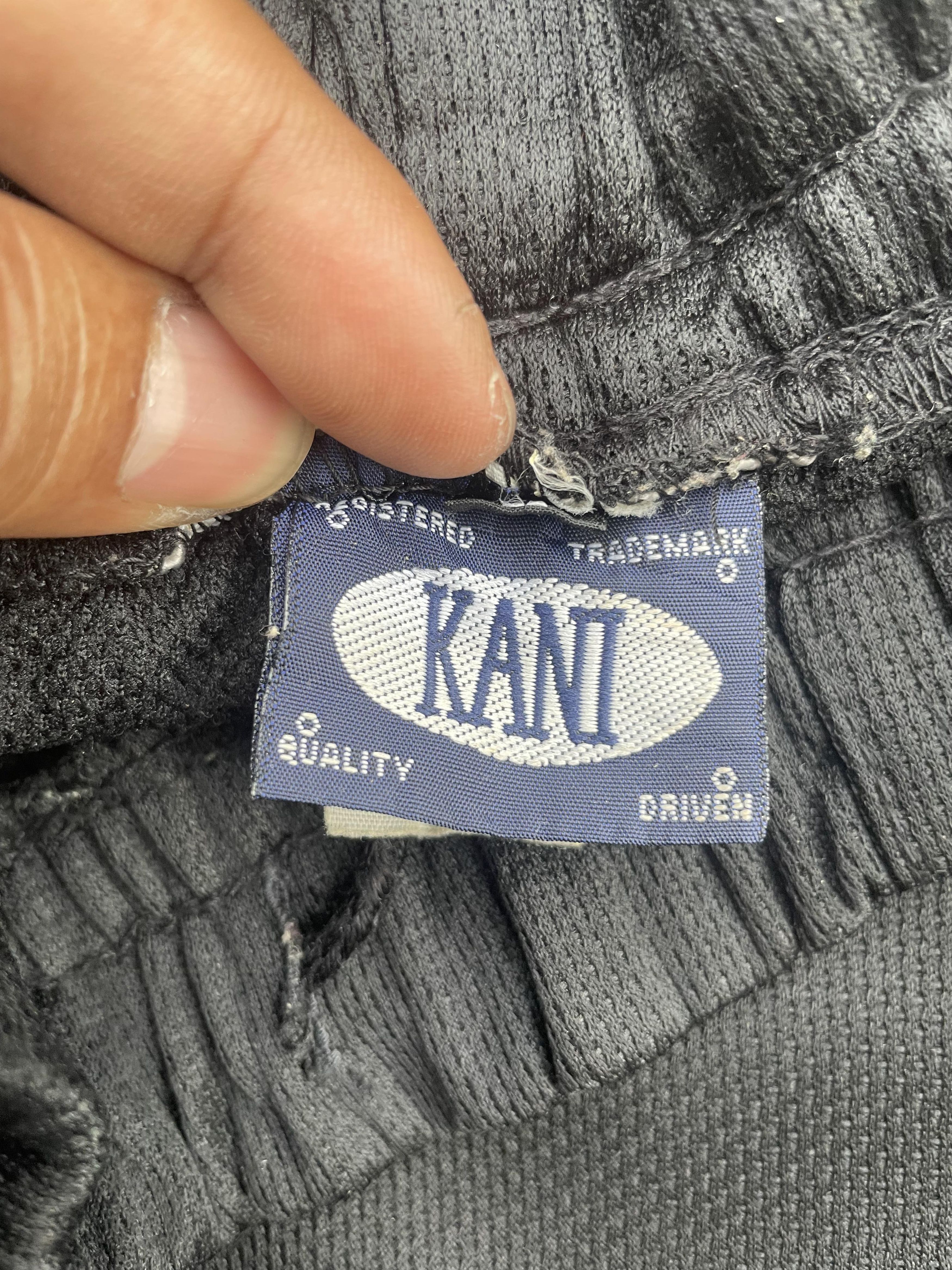 Karl Kani Vintage Karl Kani Sport Short Size US 34 / EU 50 - 10 Thumbnail