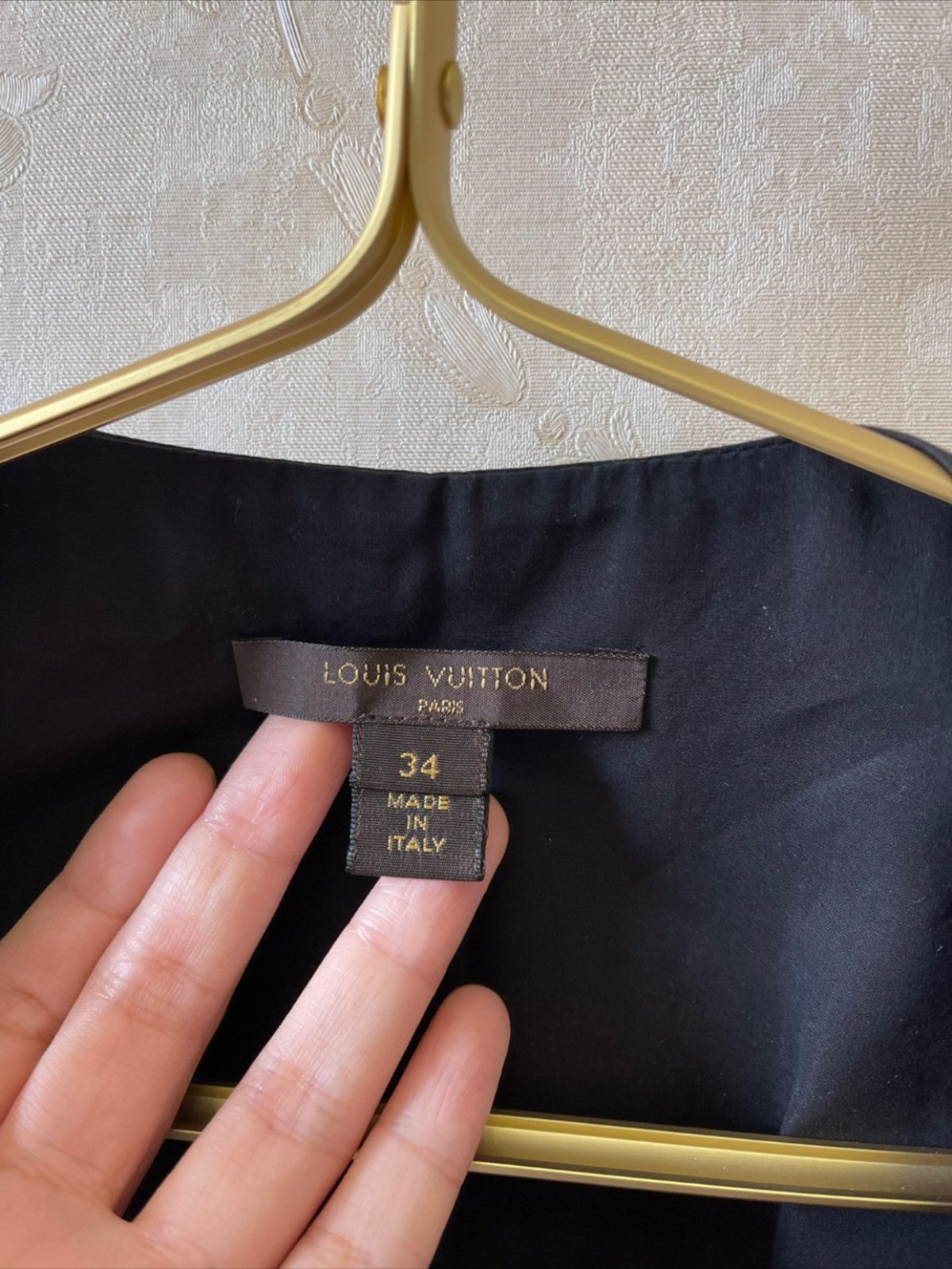 Louis Vuitton Louis Vuitton cotton sleeveless blouses Size XS / US 0-2 / IT 36-38 - 2 Thumbnail