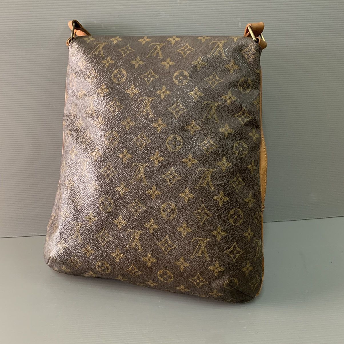 Louis Vuitton Louis Vuitton Monogram Mussete GM Slingbag Size ONE SIZE - 2 Thumbnail