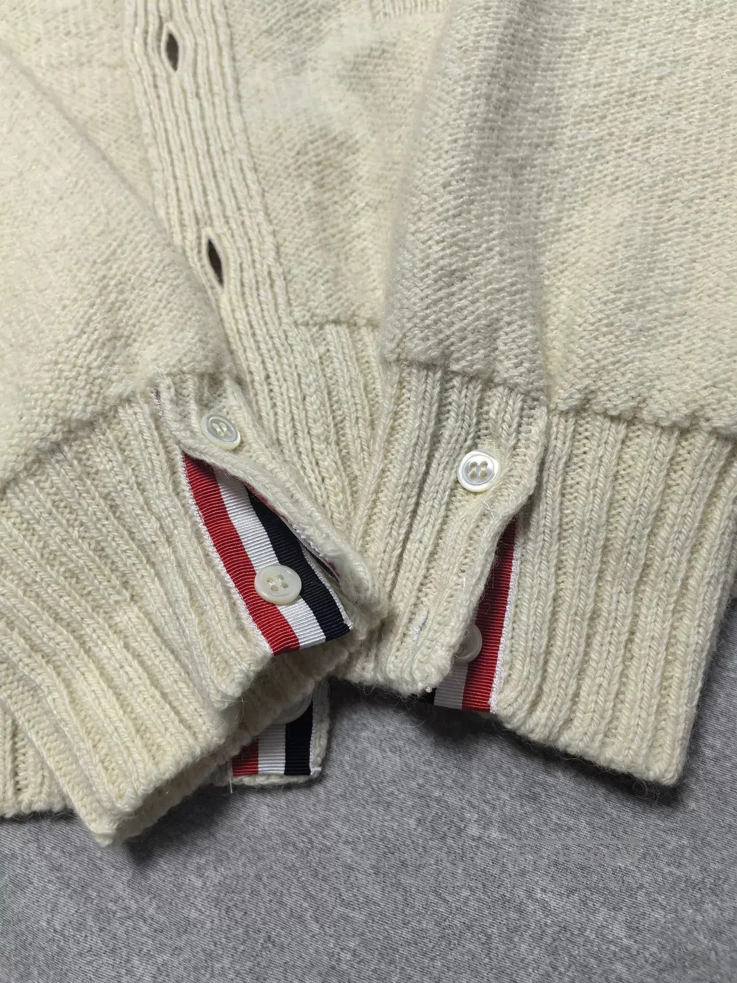 Thom Browne thom browne cardigan size 2 condition. Size US M / EU 48-50 / 2 - 5 Thumbnail