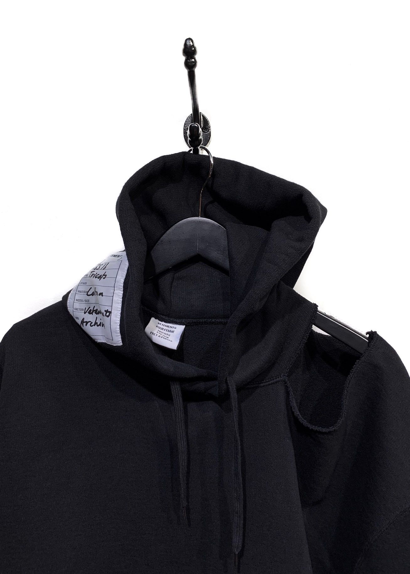 Vetements Vêtements Black Cut-out Oversized Hoodie Size M / US 6-8 / IT 42-44 - 4 Thumbnail