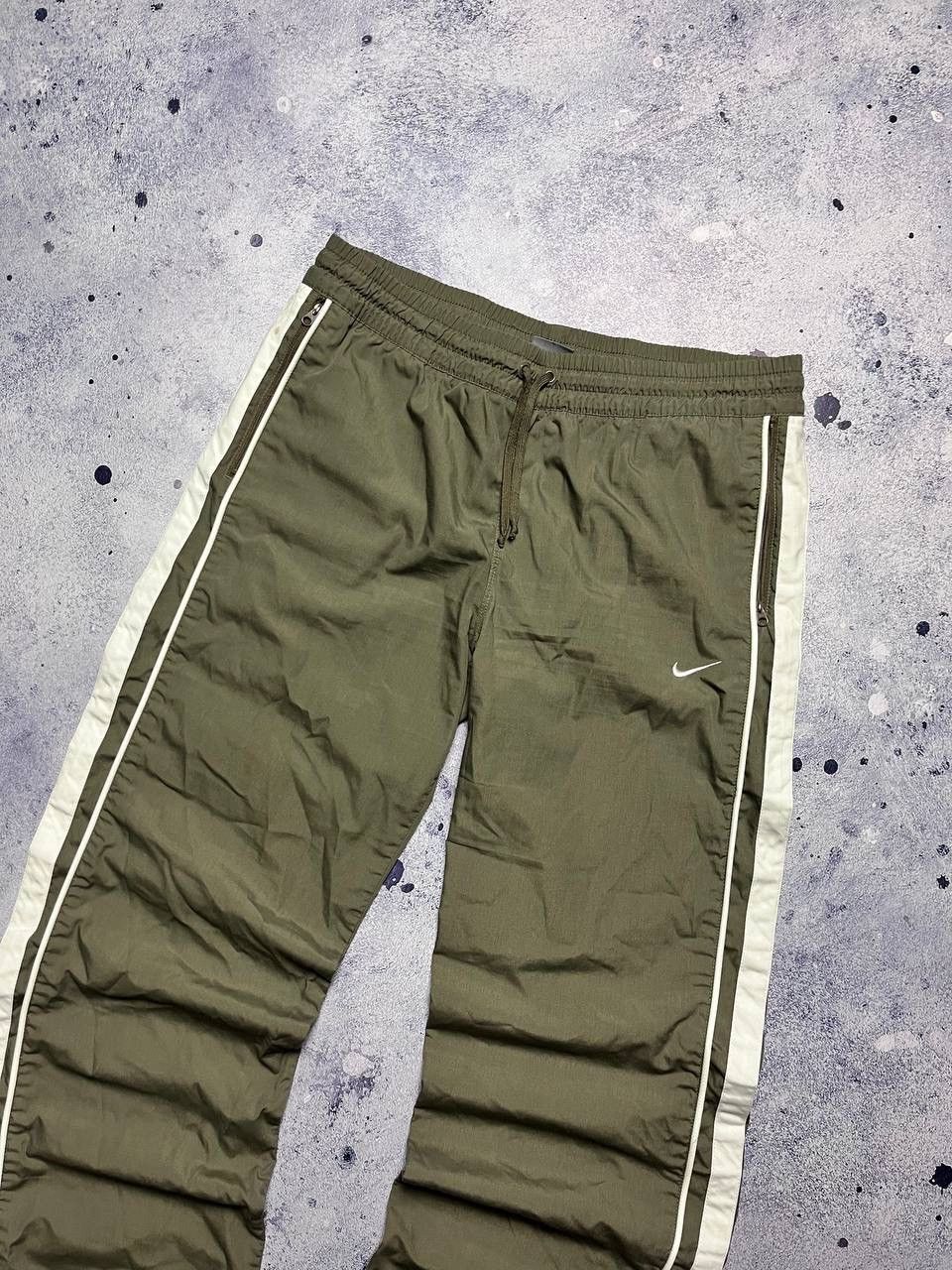 Nike Nike 90’s Vintage Baggy Trackpants Y2K Hype Drill Gorpcore Size US 30 / EU 46 - 3 Thumbnail
