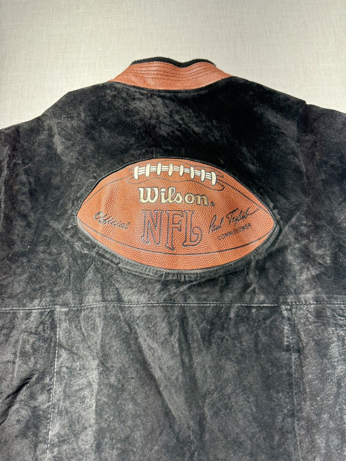 Wilson VINTAGE WILSON NFL SUEDE LEATHER VARSITY JACKET Size US M / EU 48-50 / 2 - 3 Thumbnail