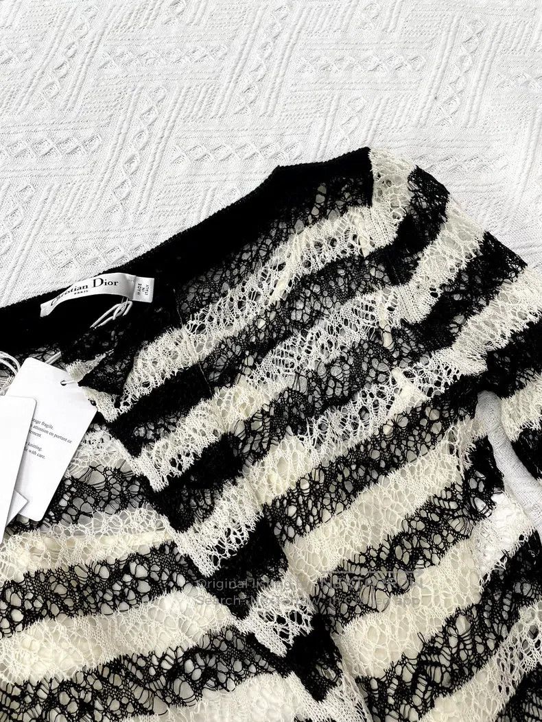 Dior Dior 25 early autumn black and white striped knitted long Size XS / US 0-2 / IT 36-38 - 2 Thumbnail