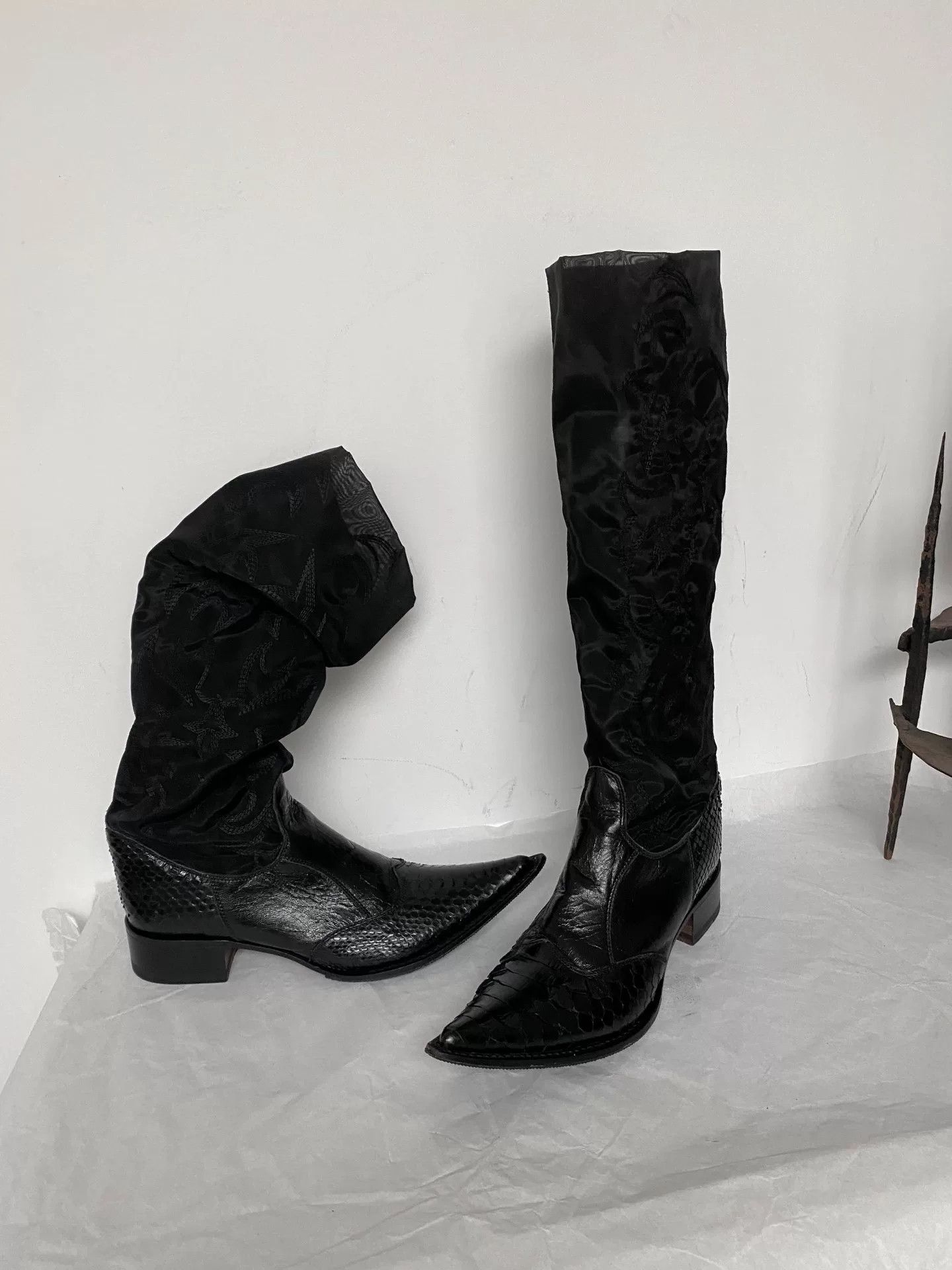 Gianni Barbato Gianni Barbato Pointed Toe Embroidered Leather Boots Size US 5.5 / IT 35.5 - 1 Thumbnail