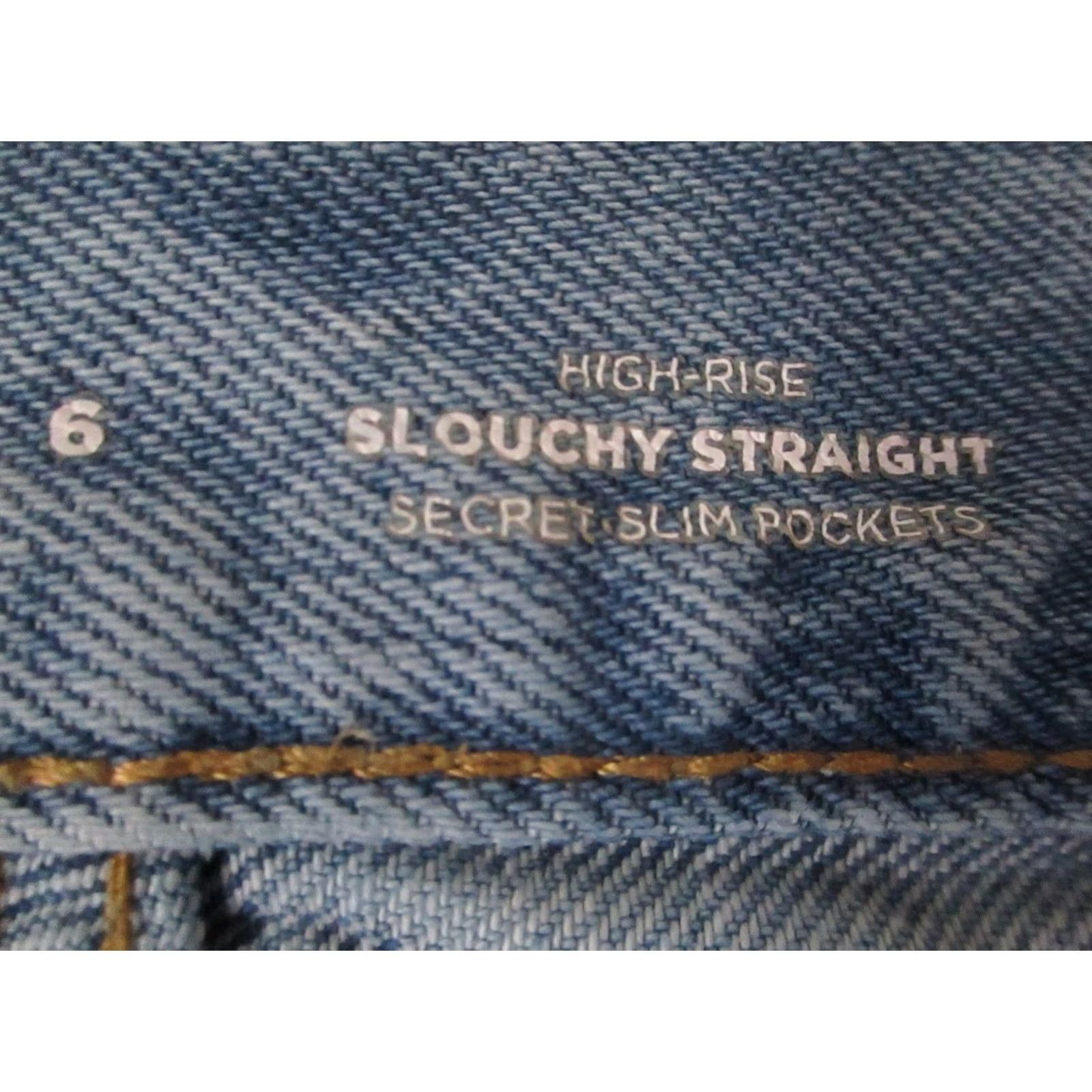 Old Navy Old Navy Jeans Womens 6 Blue High Rise Slouchy Straight Distressed Crop 29x24 Size 28" / US 6 / IT 42 - 6 Thumbnail