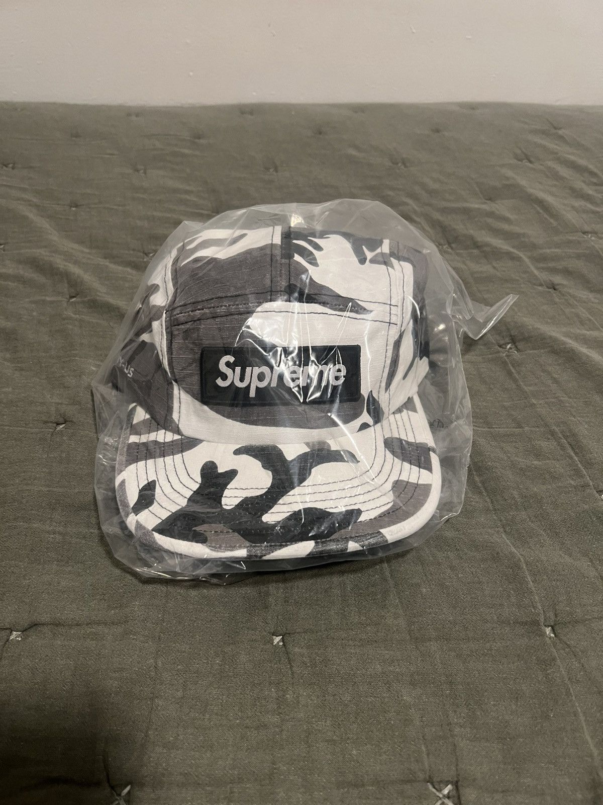 Supreme Supreme Military Camp Cap Snow Camo Size ONE SIZE - 1 Thumbnail