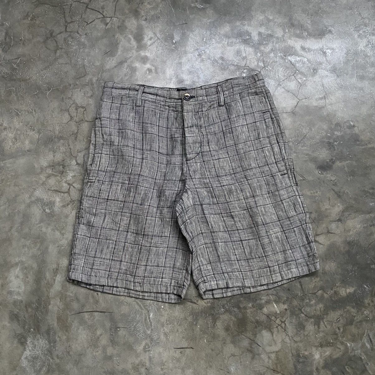 A.P.C. A.P.C. Tartan Short Pants Size US 28 / EU 44 - 1 Thumbnail