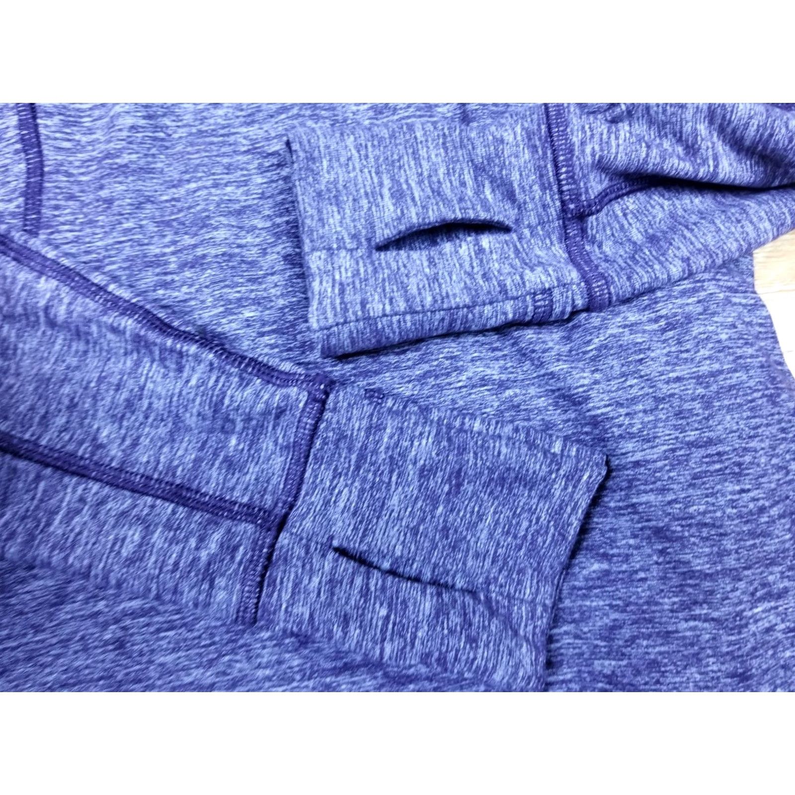 Lululemon LULULEMON Gray Half Zip Up Pullover Activewear Long Sleeve Top Shirt SZ 4 Size S / US 4 / IT 40 - 5 Thumbnail
