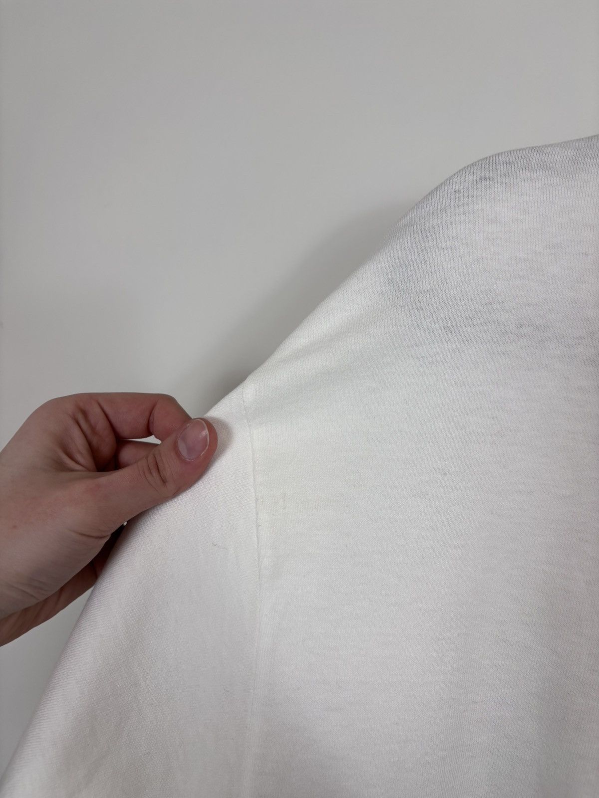 Anvil Vintage 1993 Genuine Antique Person White Single Stitch Tee Size US XL / EU 56 / 4 - 21 Thumbnail