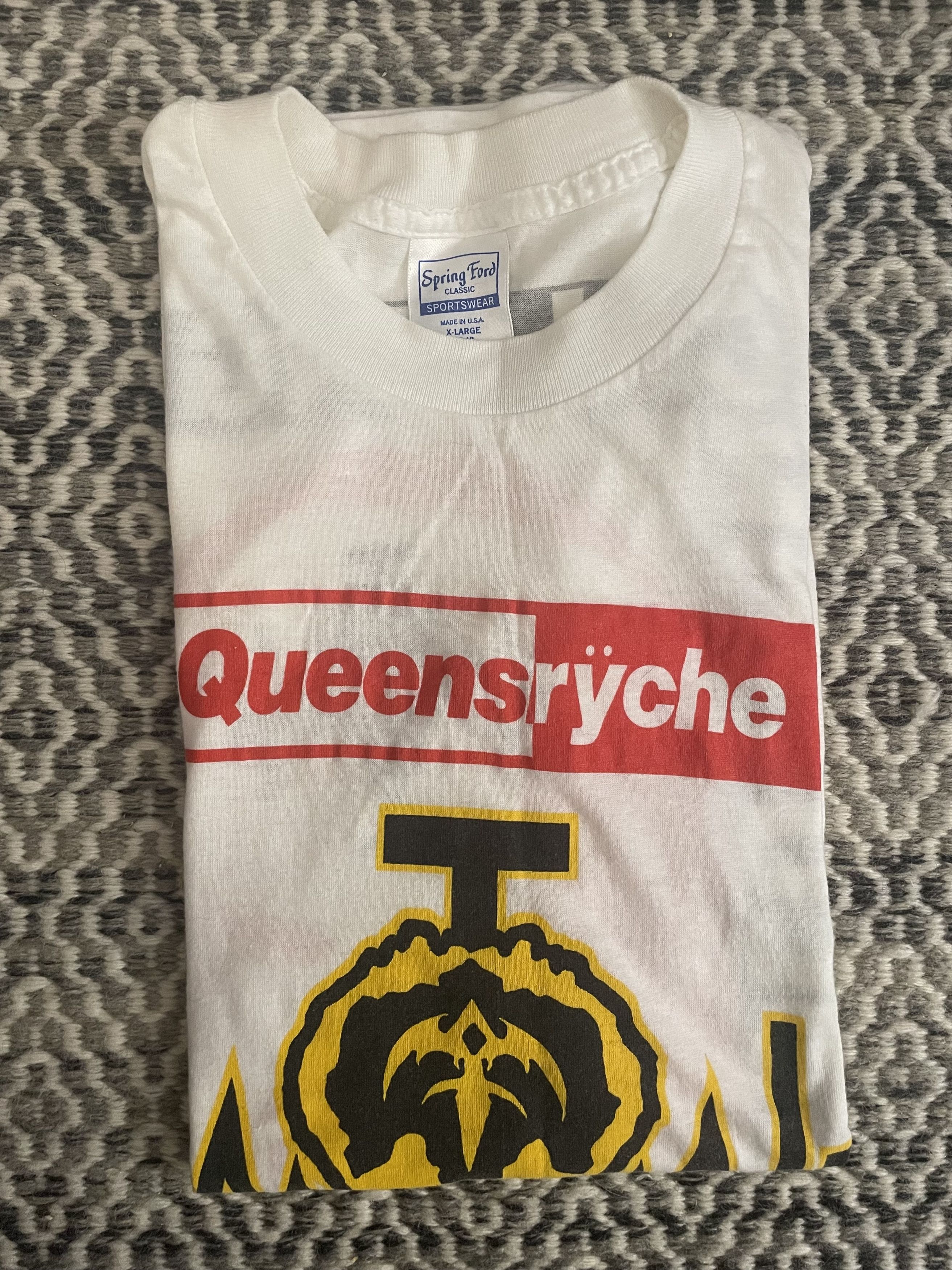 Spring Court Queensrÿche - Operation Mindcrime Vintage Tee Size US L / EU 52-54 / 3 - 7 Thumbnail