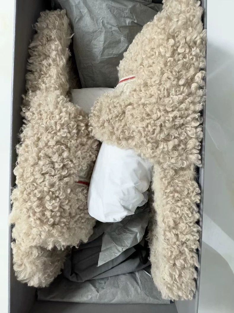 Balenciaga Balenciaga Teddy Slippers with Embroidery-2505 Size US 8 / EU 41 - 5 Thumbnail