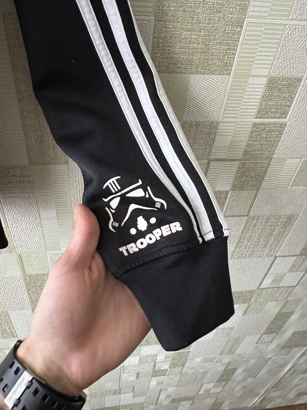 Adidas × Star Wars Adidas RARE! Star Wars hoodie S 8/10 Size US S / EU 44-46 / 1 - 11 Thumbnail
