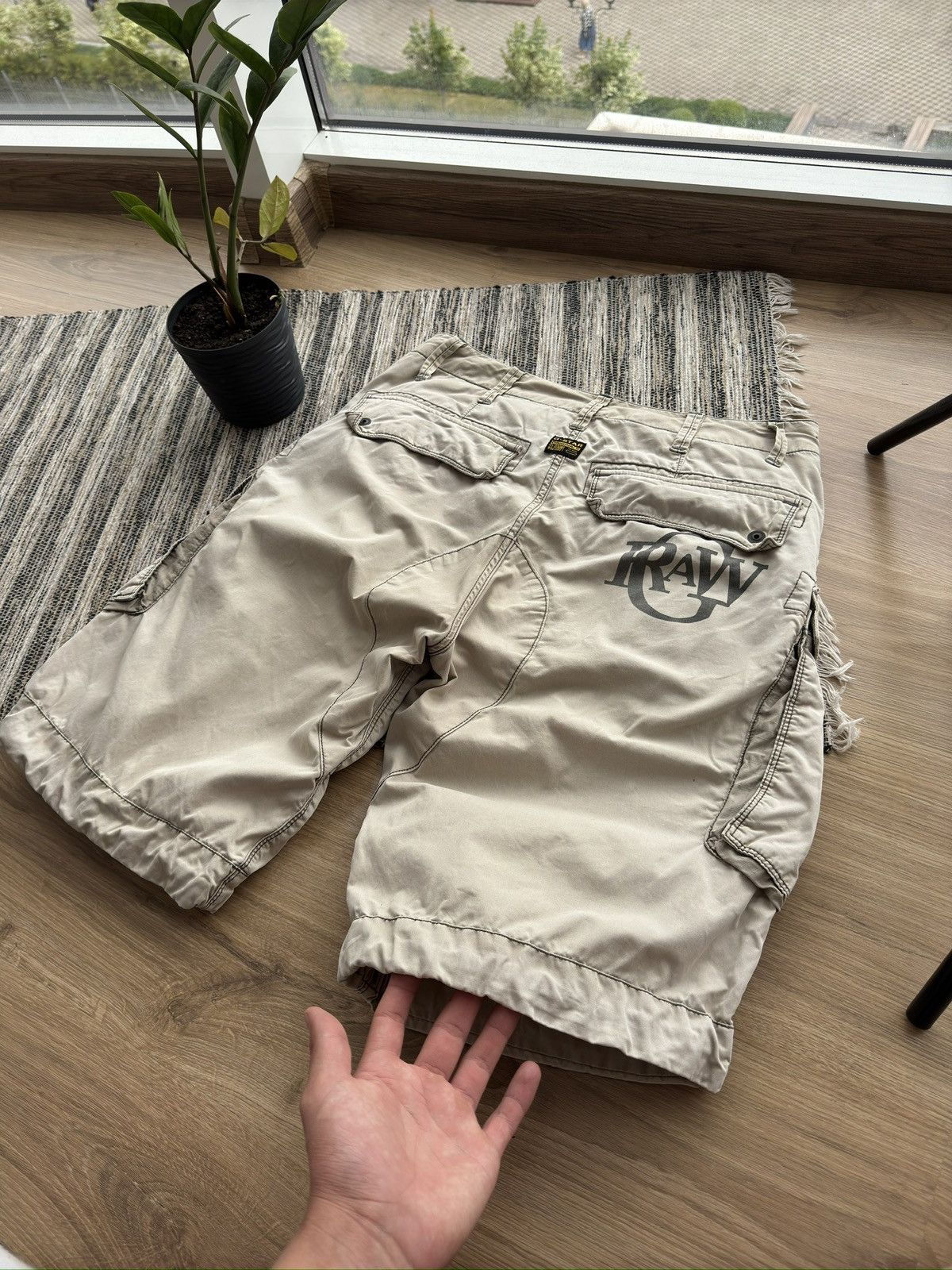 G-Star Vintage G star Raw Big logo multi pocket Cargo Y2K Shorts Size US 30 / EU 46 - 6 Thumbnail
