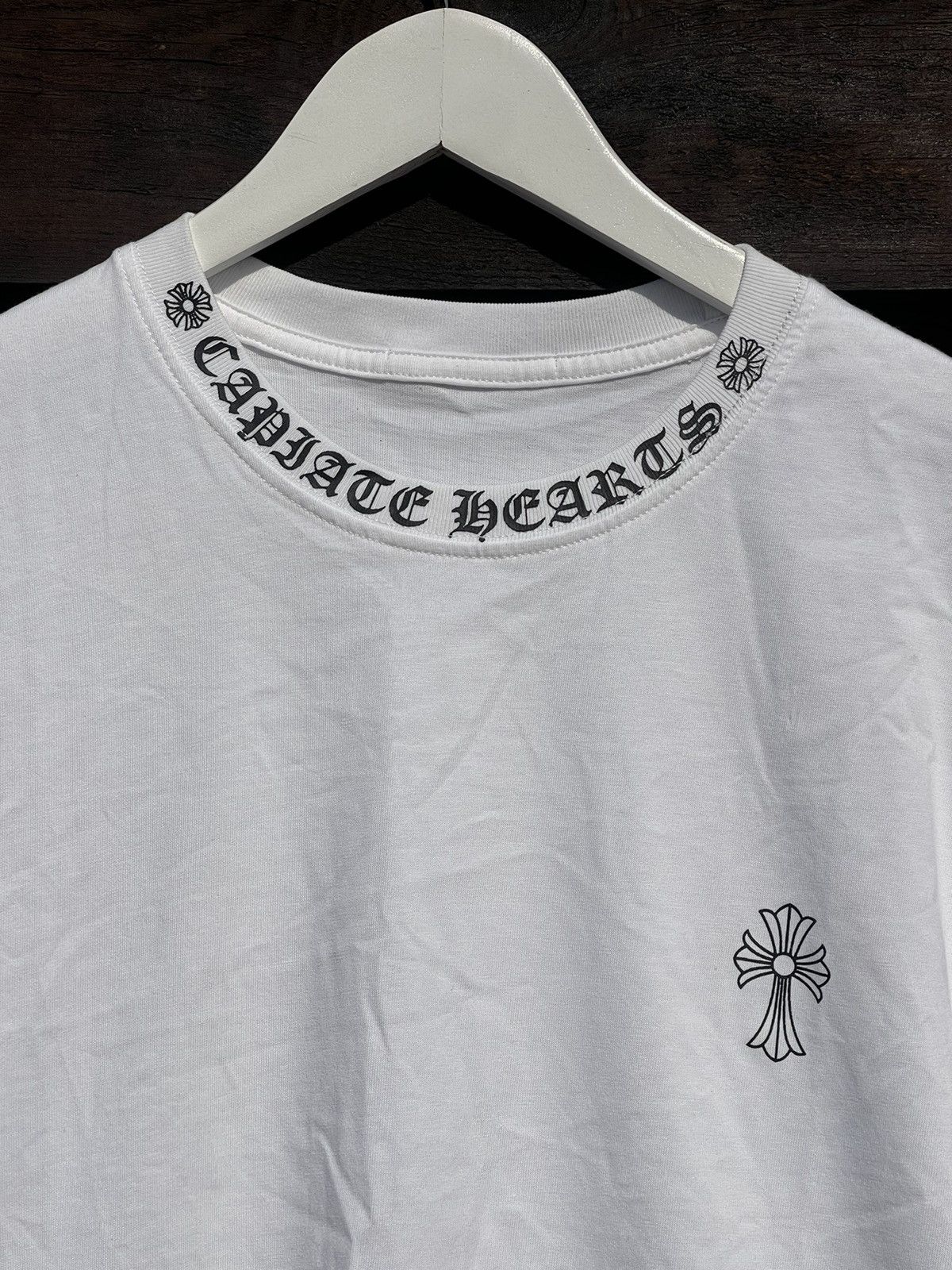 Other Capiate hearts white big logo cross print t-shirt Size US M / EU 48-50 / 2 - 8 Thumbnail