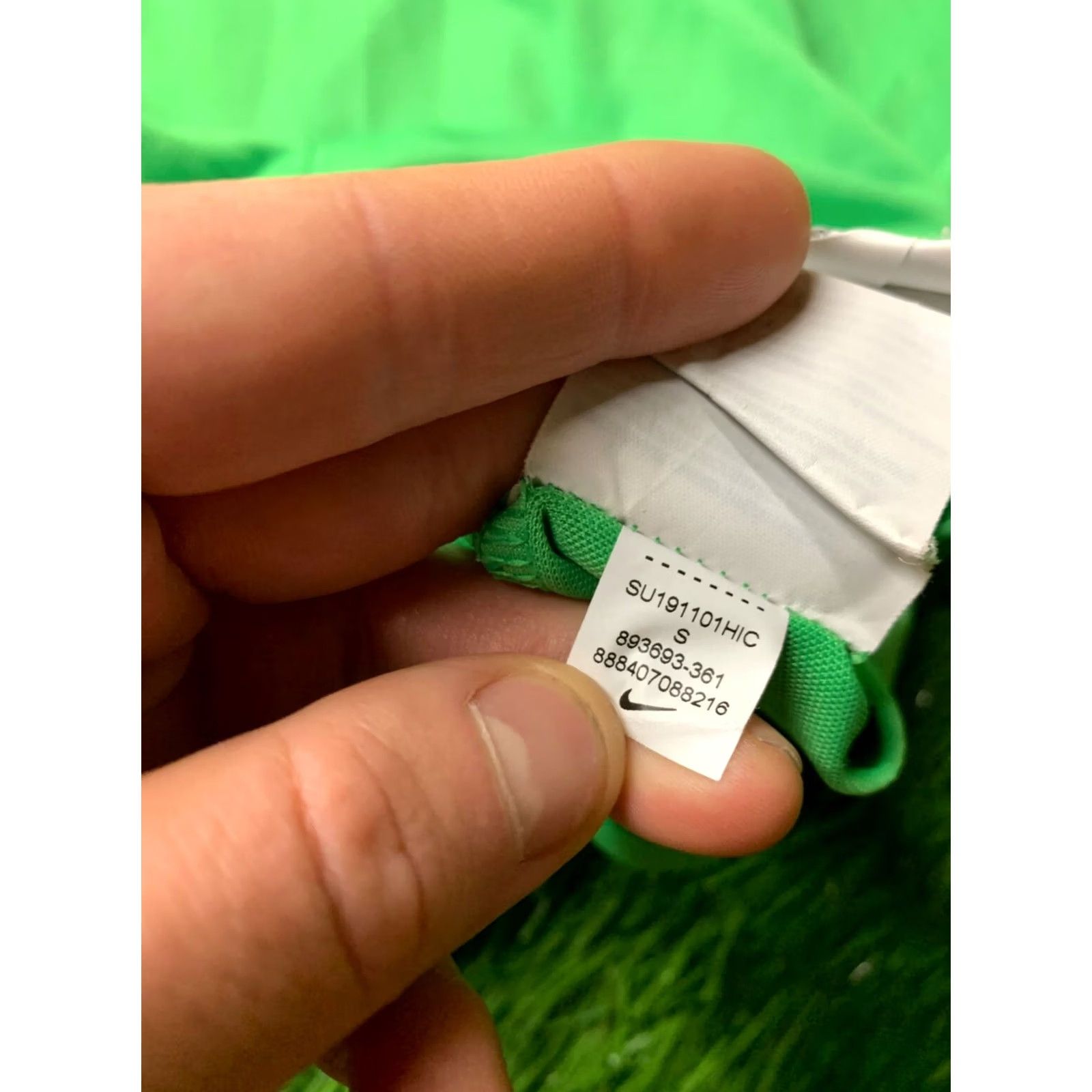Nike NIKE DRI-FIT ORIGINAL 2019 MEN FOOTBALL SOCCER TRAINING SHIRT JERSEY SIZE S Size US S / EU 44-46 / 1 - 6 Thumbnail