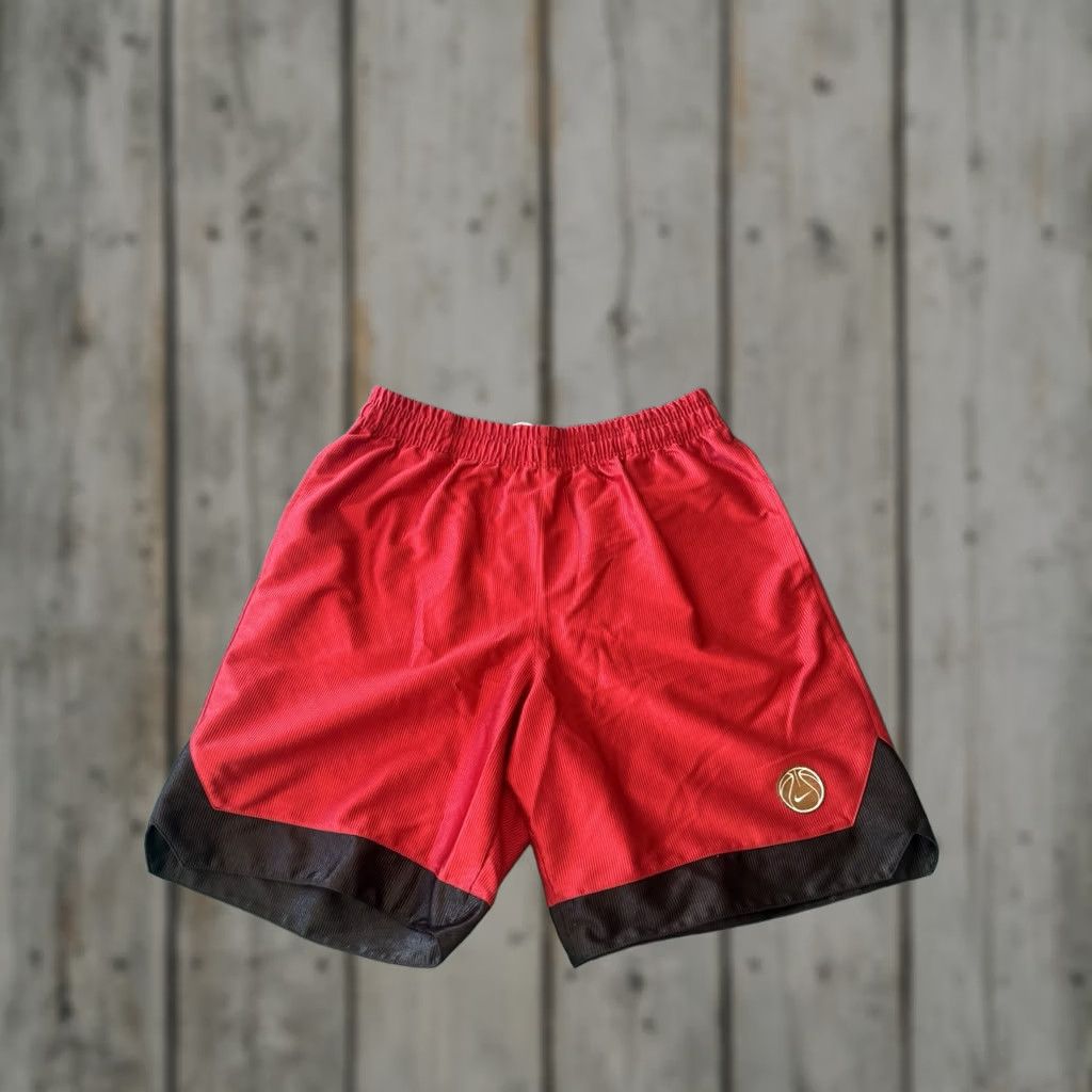 Nike VINTAGE Nike Shimmer Y2K Red Long Basketball Shorts Elastic Tie Waist Men's L 9” Inseam Size US 33 - 1 Thumbnail