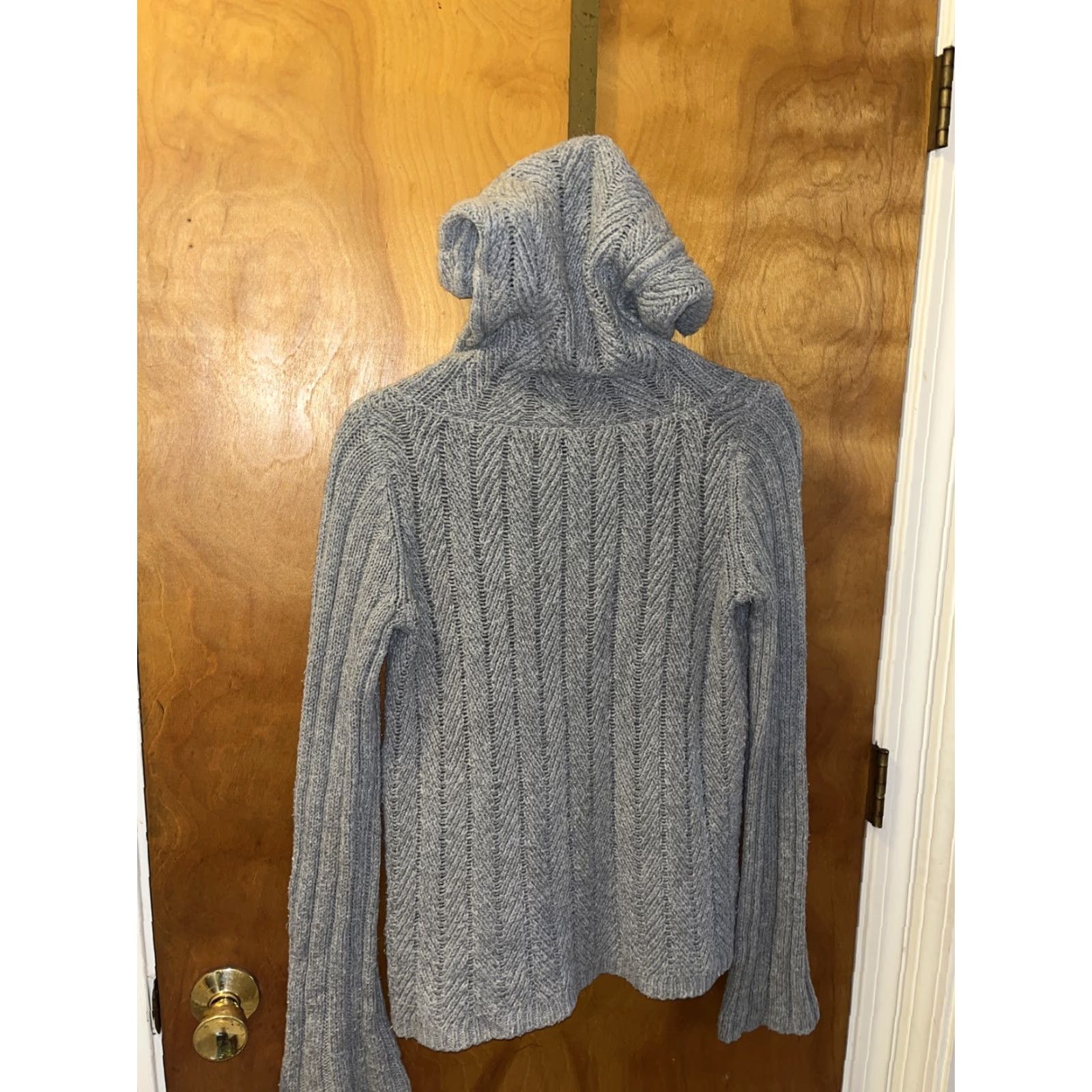 Gap Vintage GAP Womens Medium Gray Cable-Knit Cowl Neck Bell Sleeve Sweater Size M / US 6-8 / IT 42-44 - 5 Thumbnail
