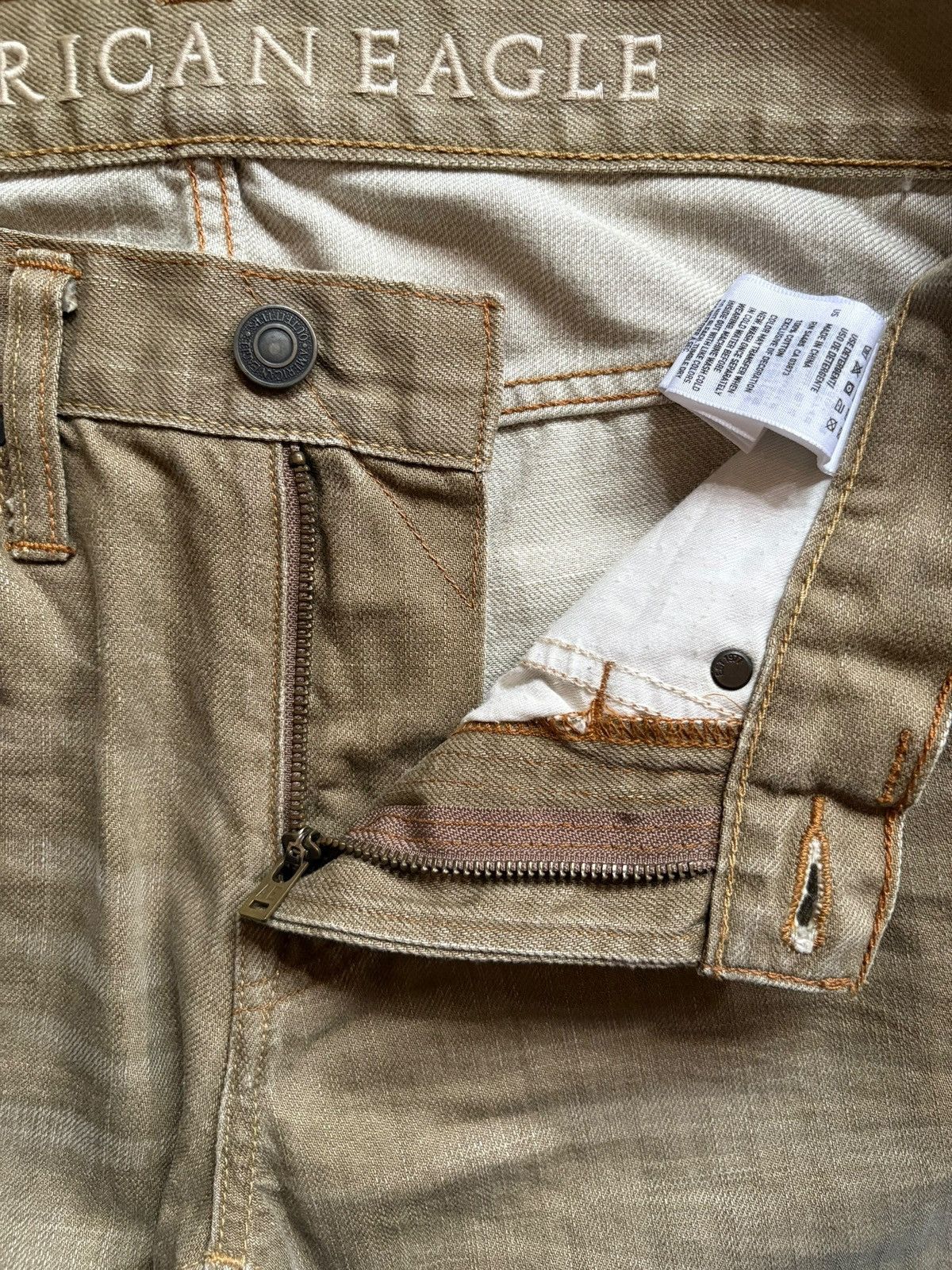 American Eagle Outfitters Vintage American Eagle Rusty Wash Distress Jean Shorts Jorts Size US 30 / EU 46 - 11 Thumbnail