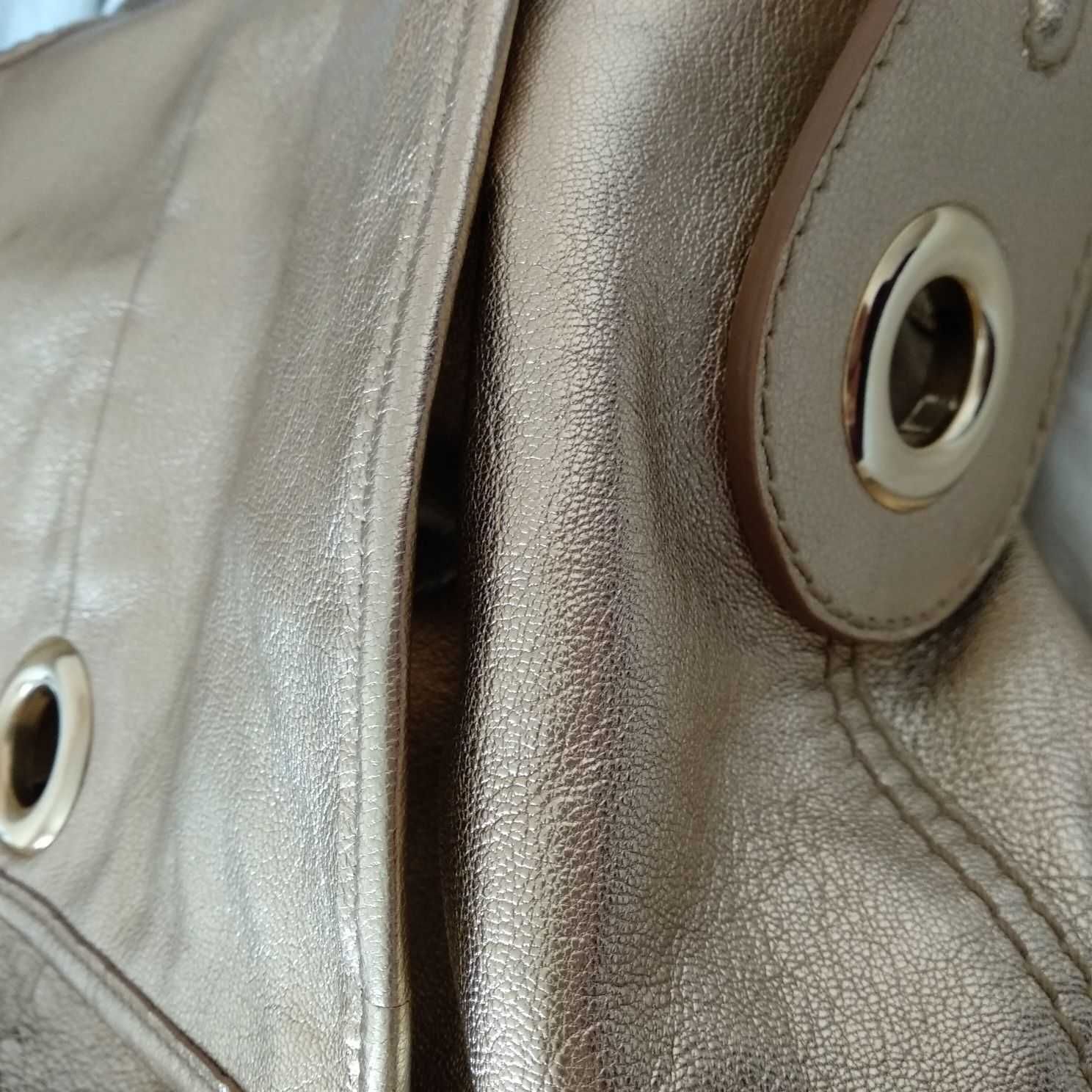 Yves Saint Laurent Yves Saint Laurent Leather Golden Bag Size ONE SIZE - 4 Thumbnail