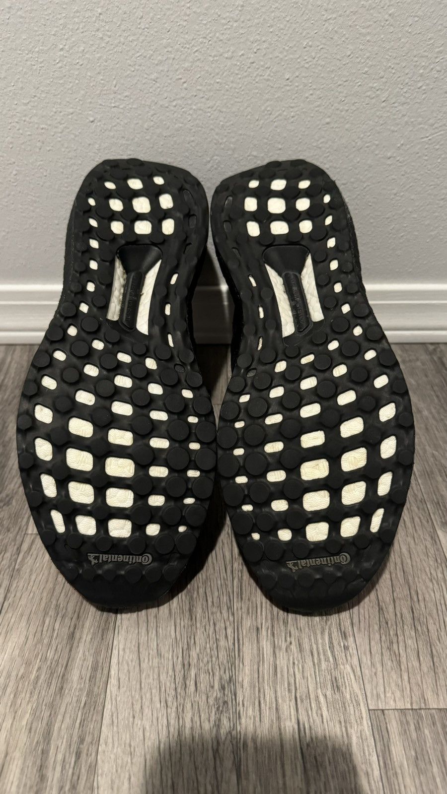 Adidas Game of Throne Ultraboost Size US 10 / EU 43 - 6 Thumbnail