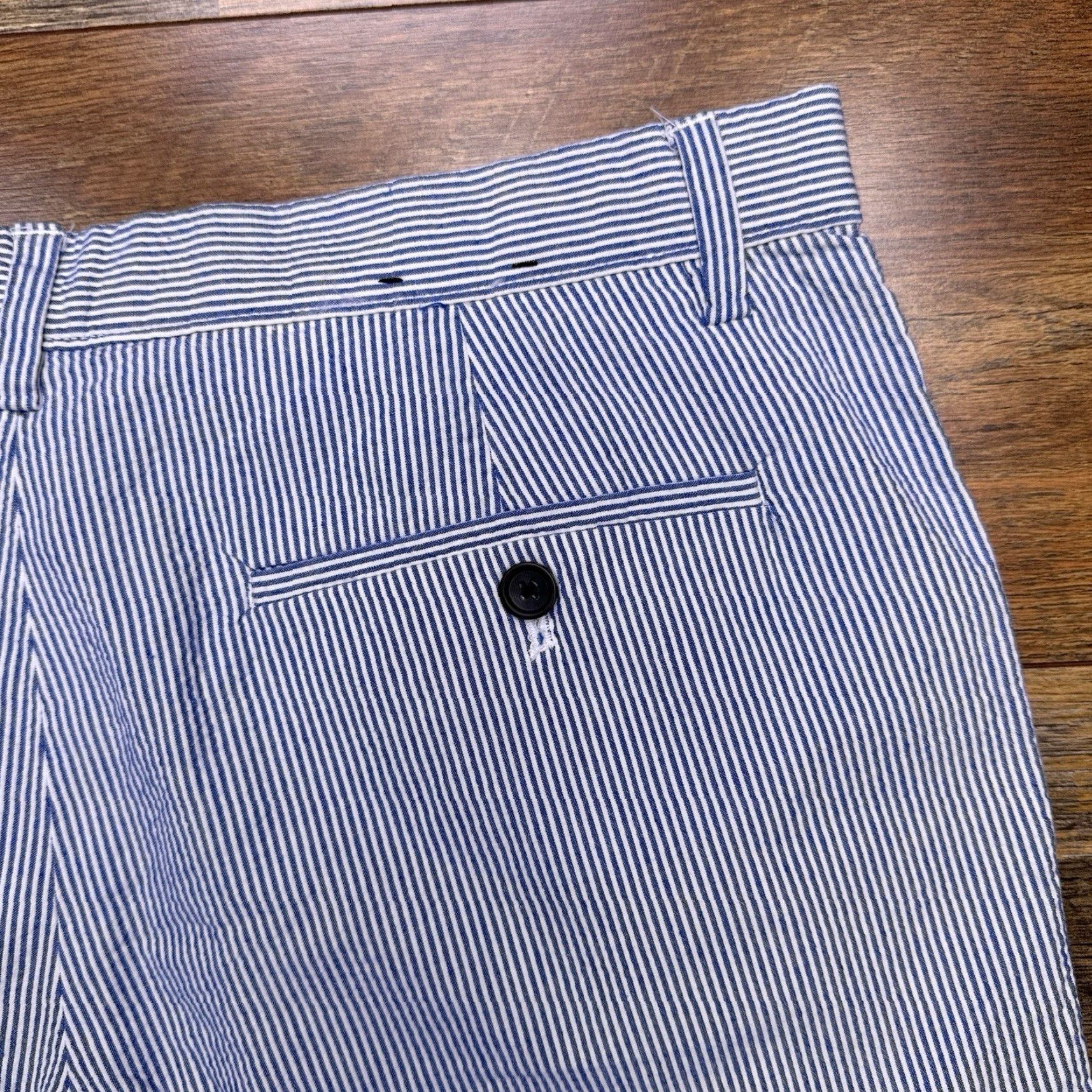 Banana Republic Banana Republic Aiden Shorts Mens 33 Chino Casual Mid Rise Stretch Blue 33 Regular Mens Shorts Size US 33 - 6 Thumbnail