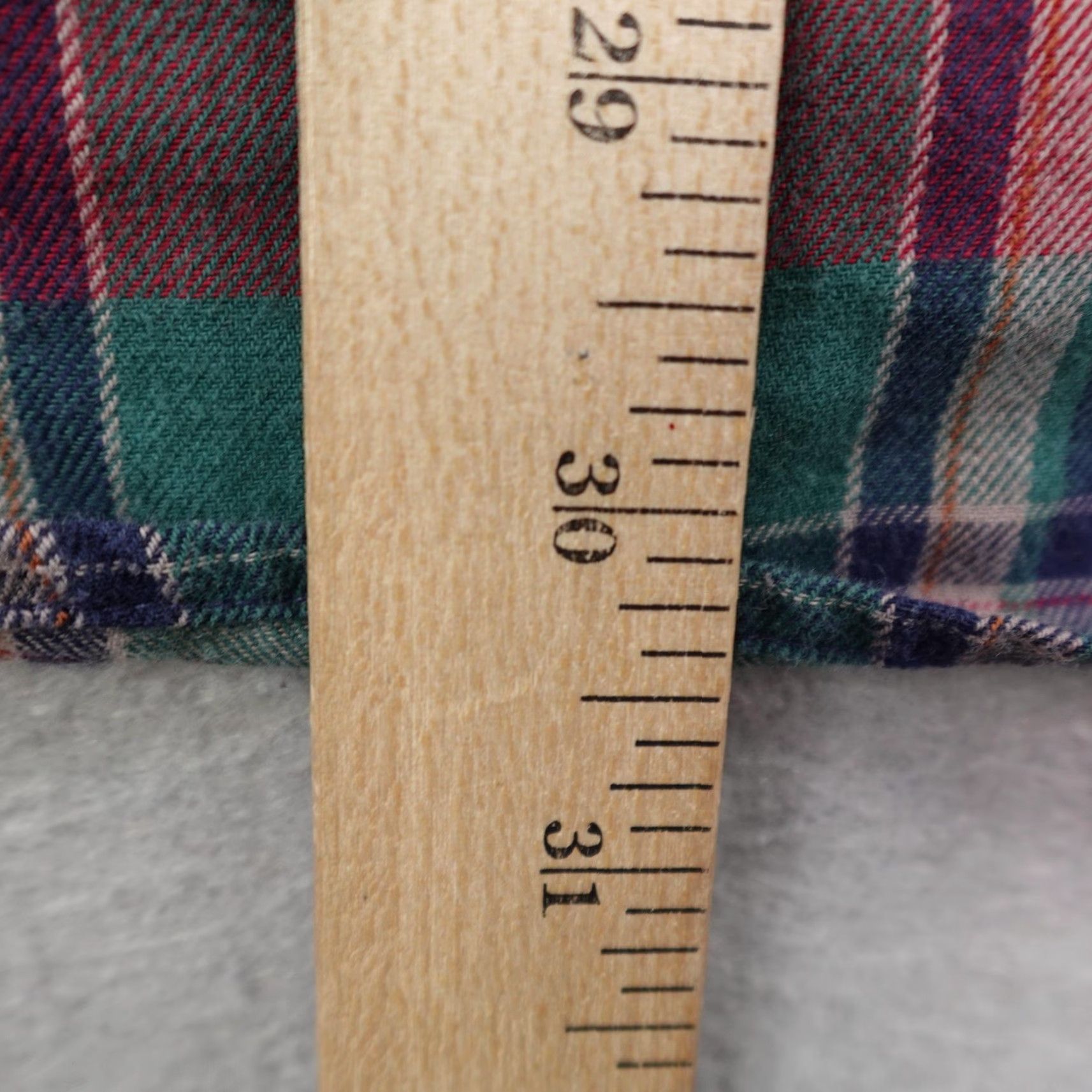 Pendleton VINTAGE Pendleton Shirt Mens M Green Red Plaid Flannel Wool Blend Button-Up Regular Fit Long Sleeve Casual Outdoors Mens Size US M / EU 48-50 / 2 - 6 Thumbnail