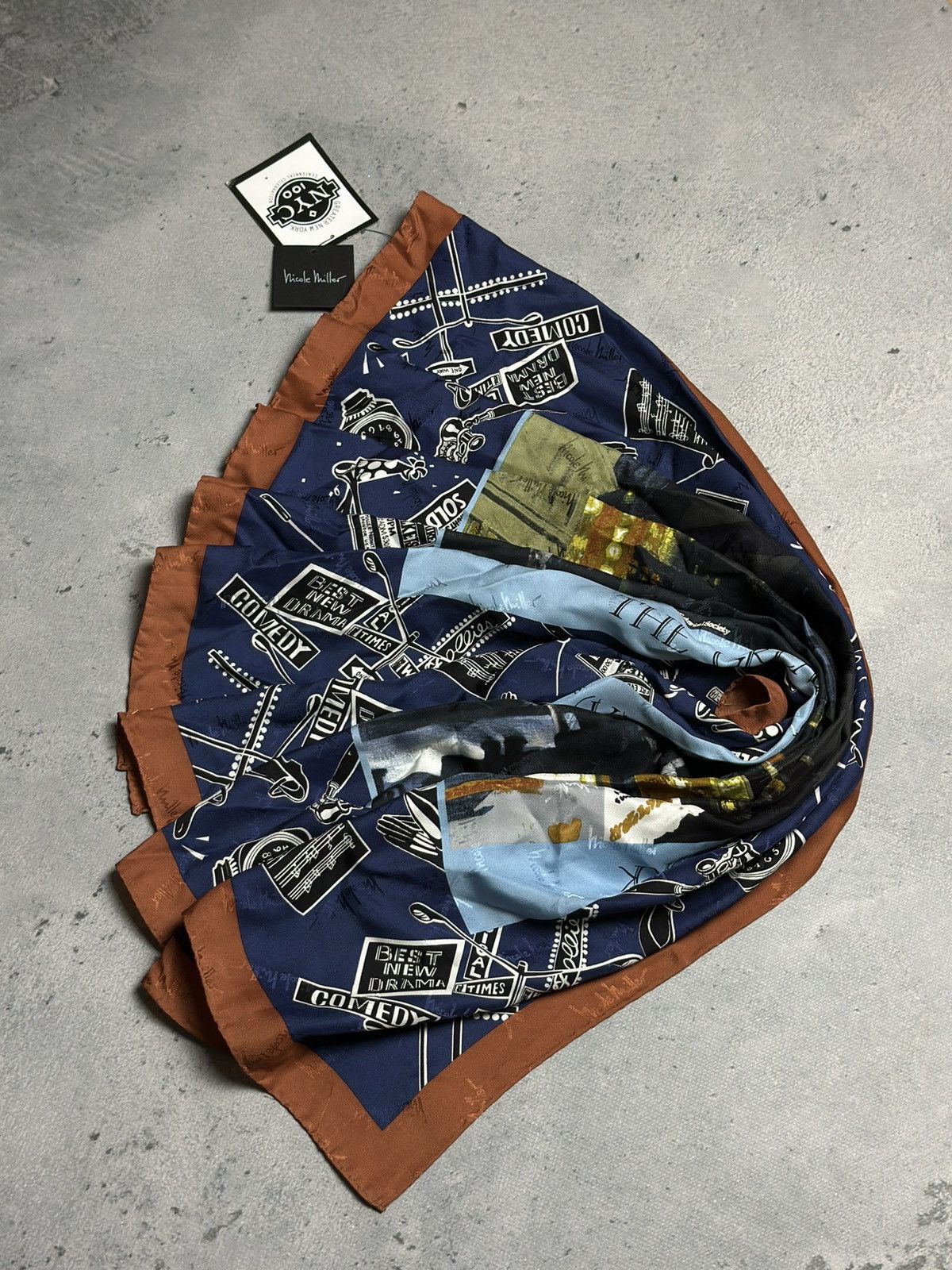Nicole Miller Nicole Miller 1998 Silk Scarf Times Square New York 90s Hype Size ONE SIZE - 1 Thumbnail