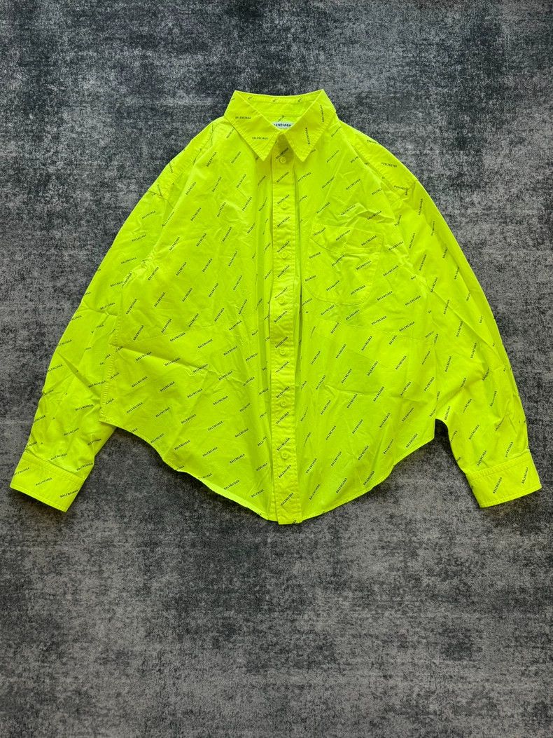 Balenciaga size 34 Fluorescent yellow bullet screen logo si