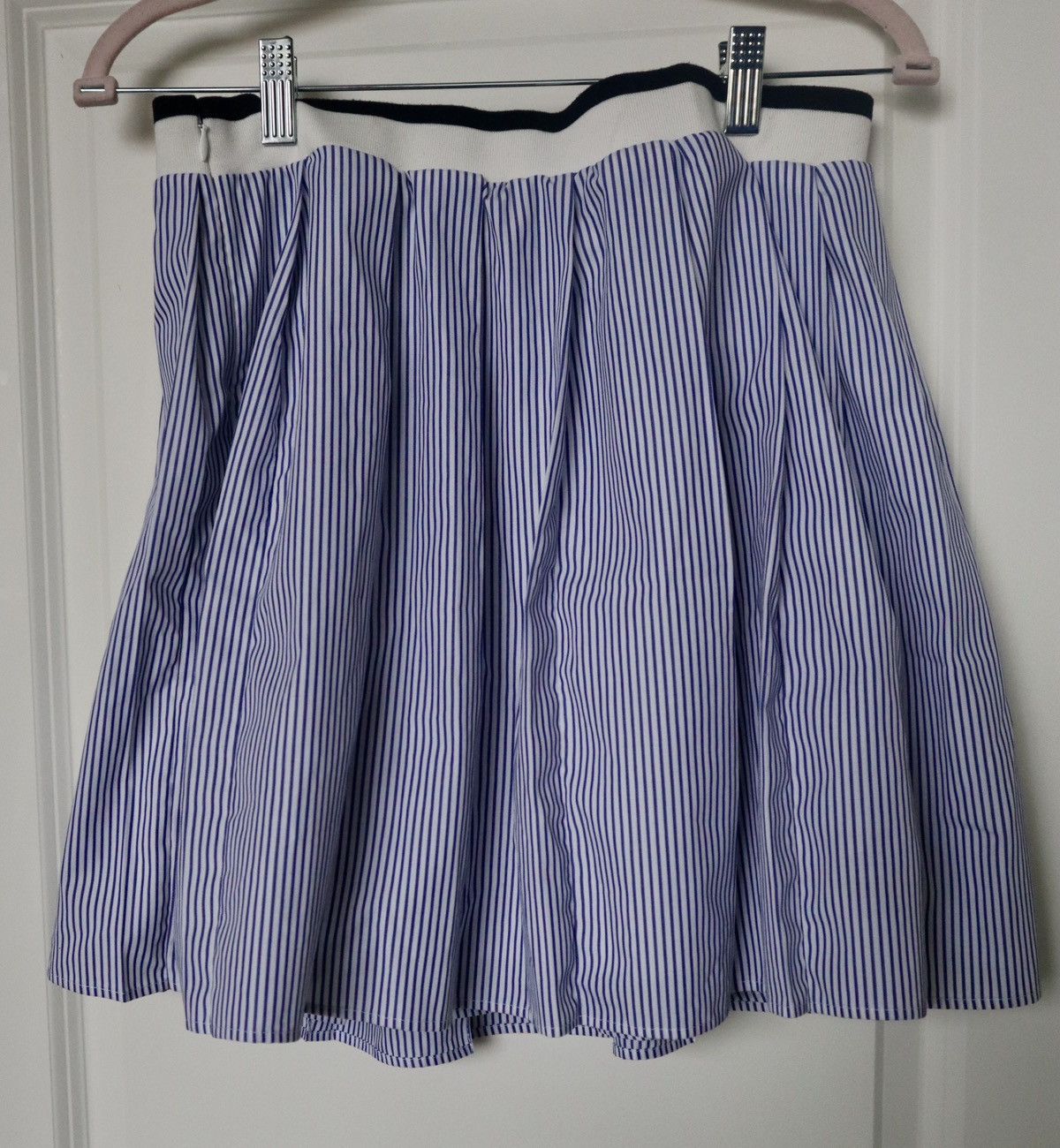 JW Anderson × Uniqlo JW Anderson x Uniqlo Pleated Striped Mini Skirt Size 34" / US 12 / IT 48 - 3 Thumbnail