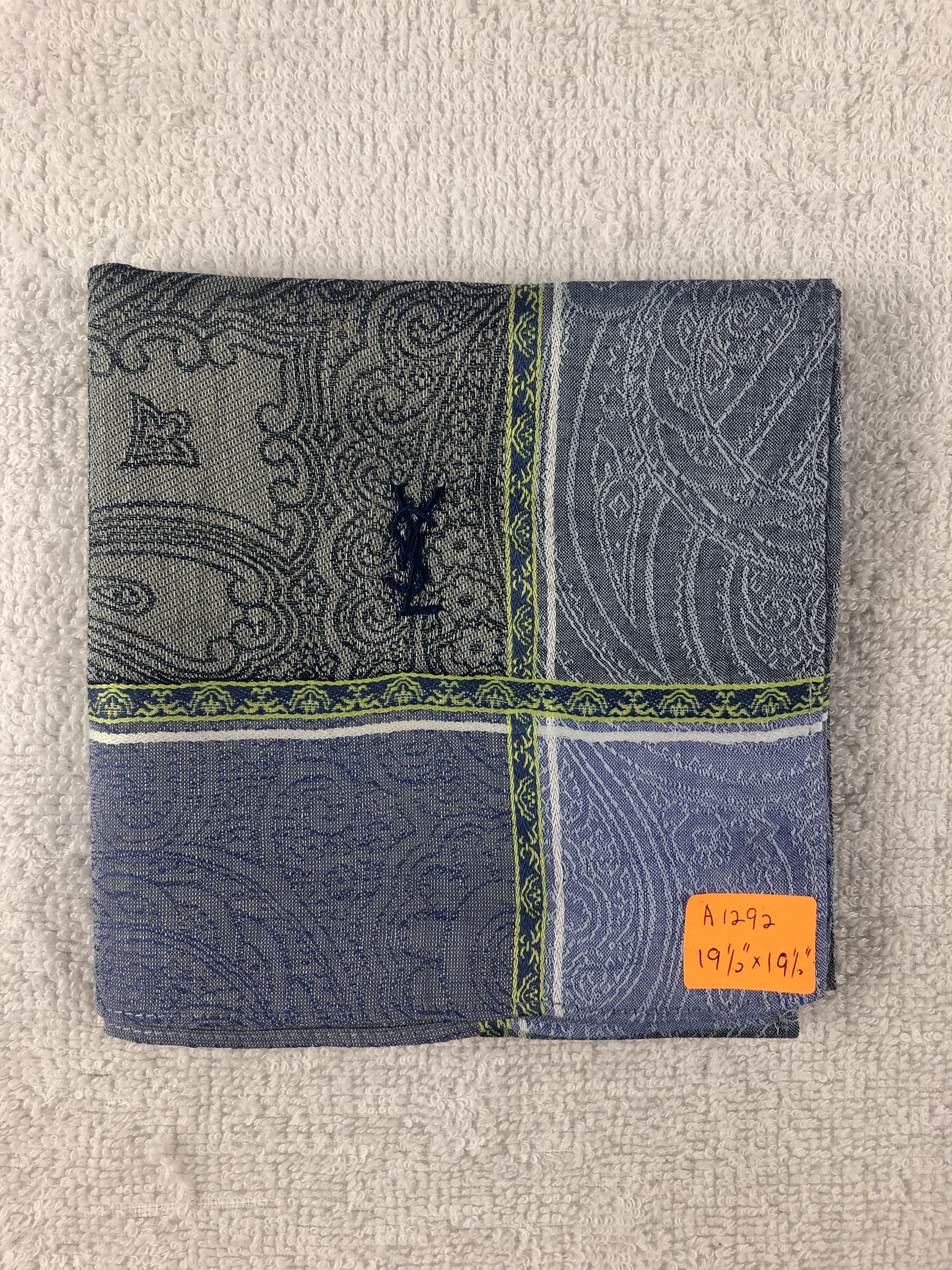 Yves Saint Laurent Yves Saint Laurent Handkerchief / Bandana / Neckerchief Size ONE SIZE - 6 Thumbnail