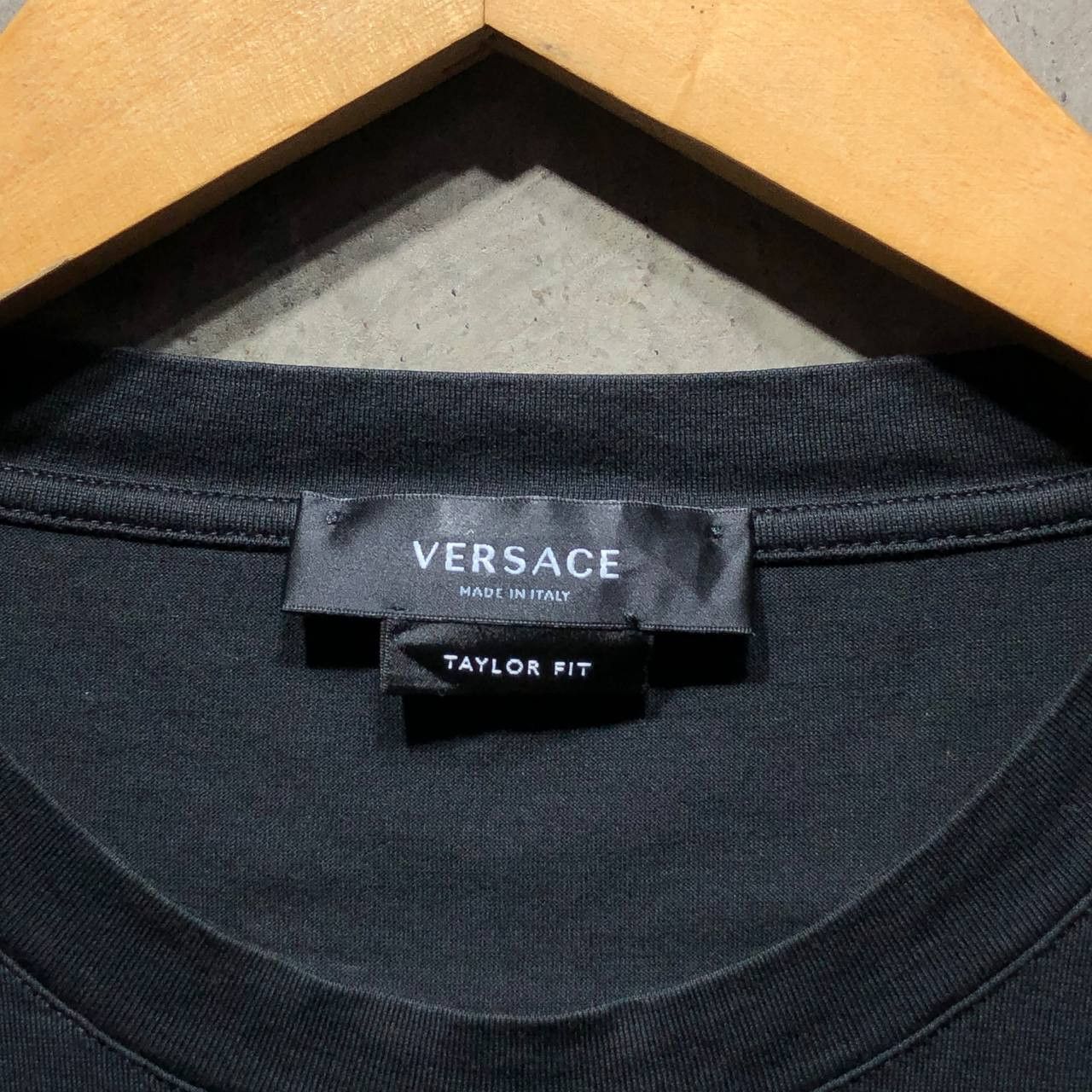 Versace Versace Medusa head crystal embellish tee Size US M / EU 48-50 / 2 - 5 Thumbnail