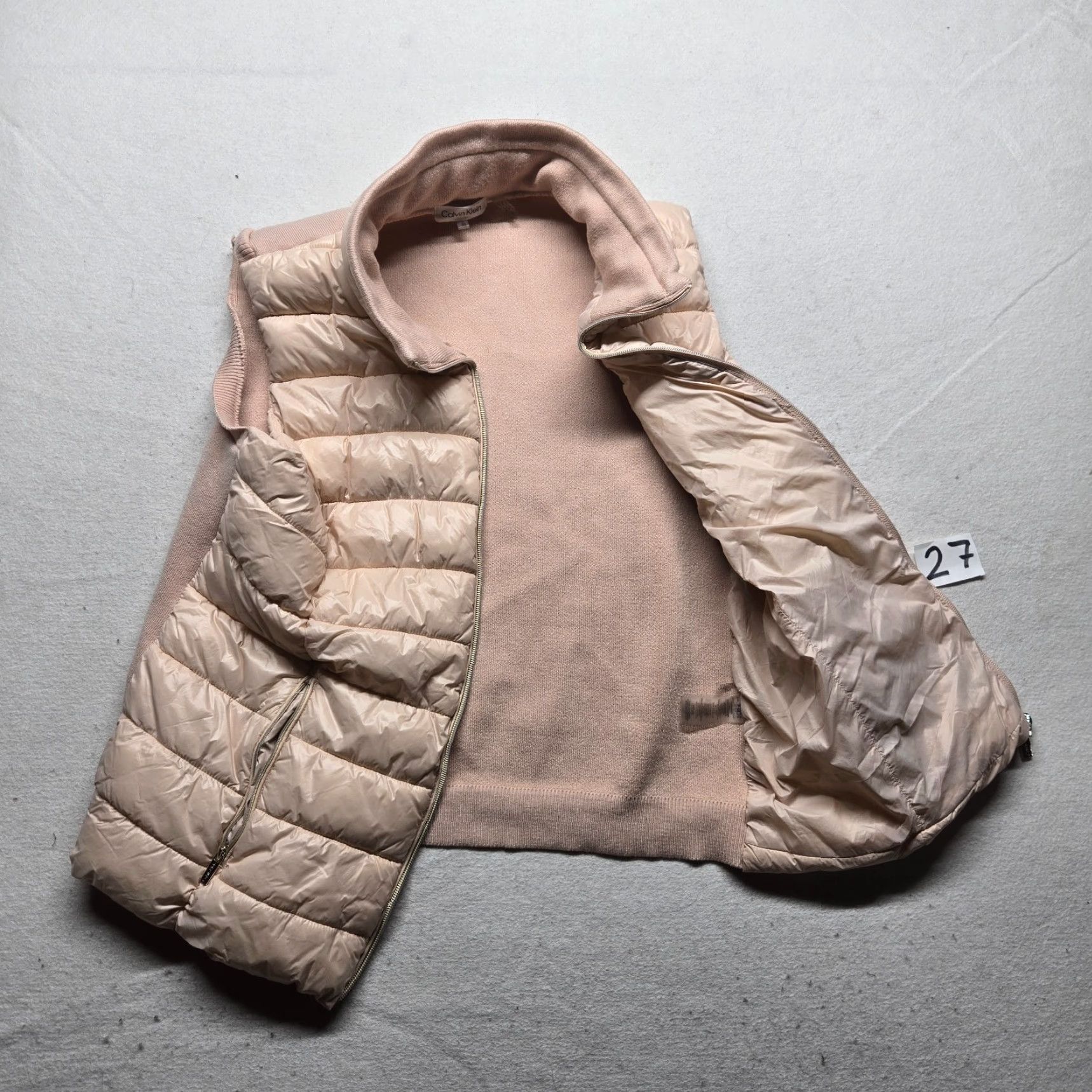 Calvin Klein VINTAGE? No — Calvin Klein Down Vest Jacket Pink XL Women’s Vest, Calv in Klein Down, Full Zip, Puffer, Outdoor, 90s? (Wait) Size XL / US 12-14 / IT 48-50 - 2 Thumbnail