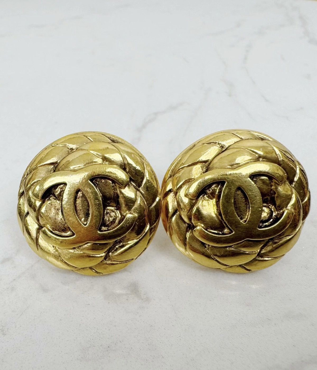 Chanel Chanel vintage earrings Size ONE SIZE - 1 Thumbnail