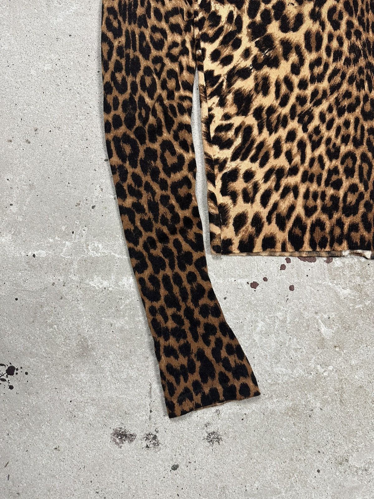 John Galliano Vintage 2000s John Galliano Leopard Print Cashmere Cardigan Size M / US 6-8 / IT 42-44 - 13 Thumbnail