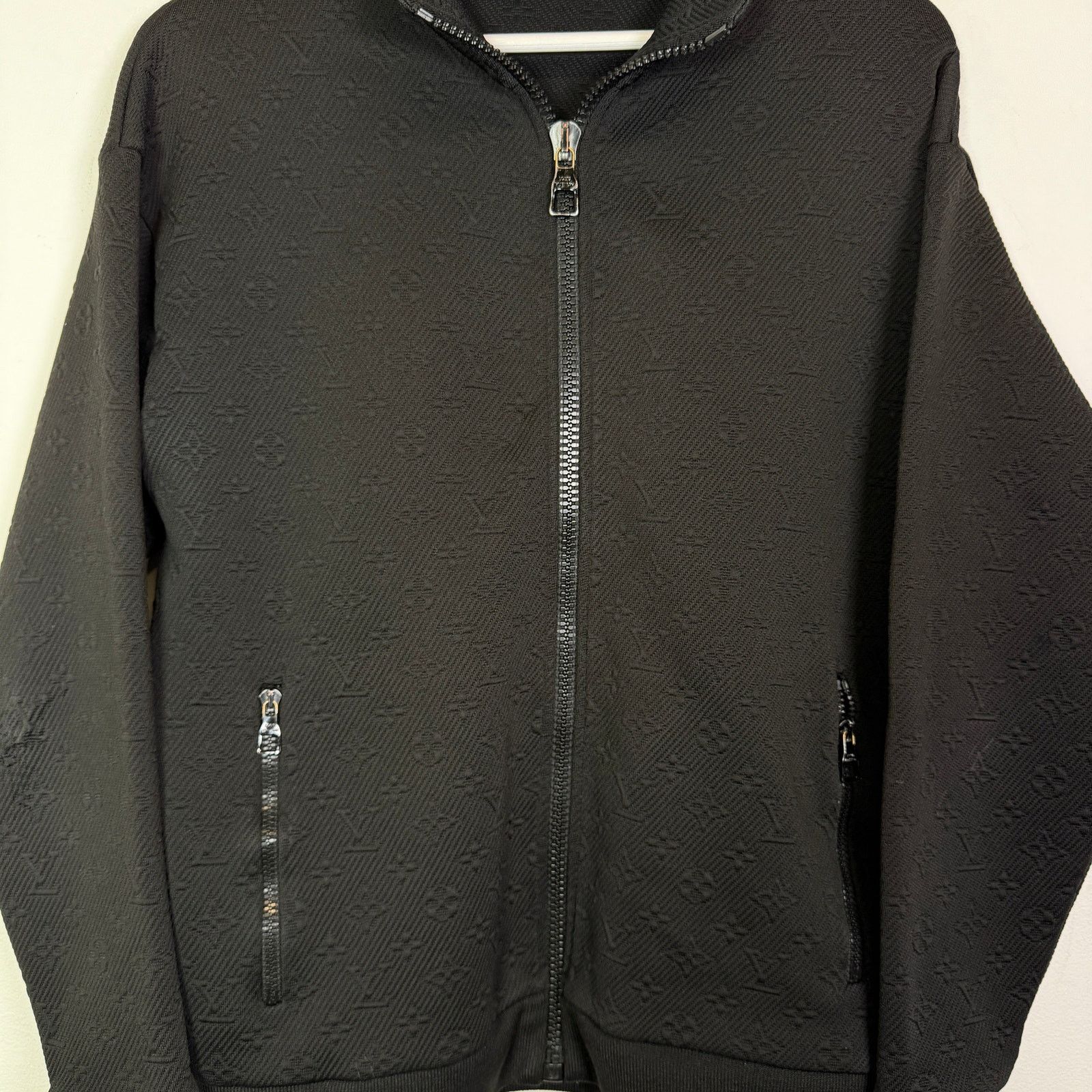Louis Vuitton Louis Vuitton Monogram Embossed Zip-Up Jacket Size US S / EU 44-46 / 1 - 2 Thumbnail