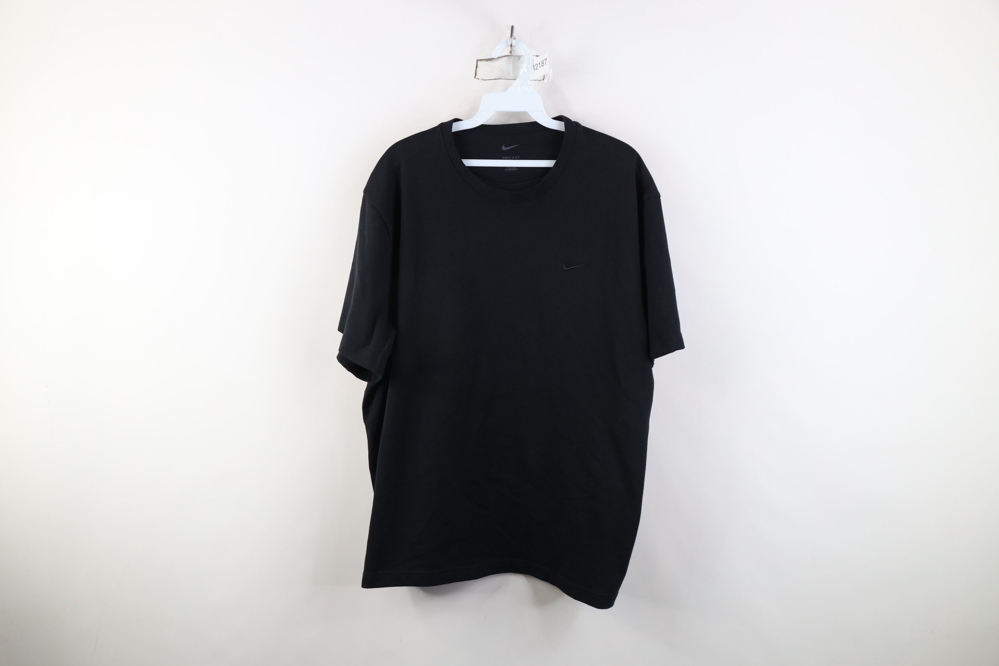 Nike Nike Mini Swoosh Monochrome Boxy Fit Short Sleeve T-Shirt Size US XL / EU 56 / 4 - 1 Thumbnail
