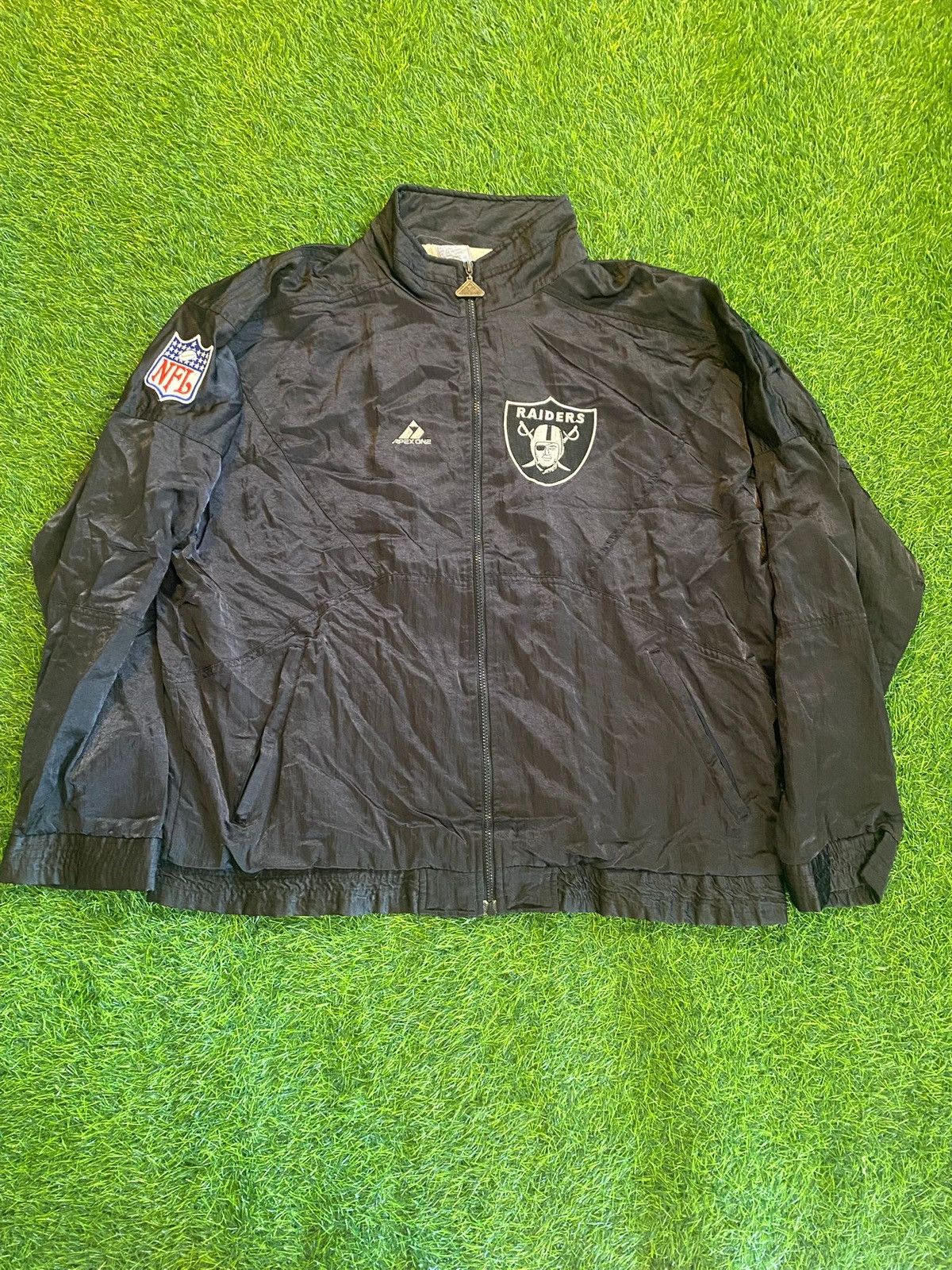 Apex One Vintage nfl apex one oakland las vegas raiders jacket sz XL Size US XL / EU 56 / 4 - 1 Thumbnail