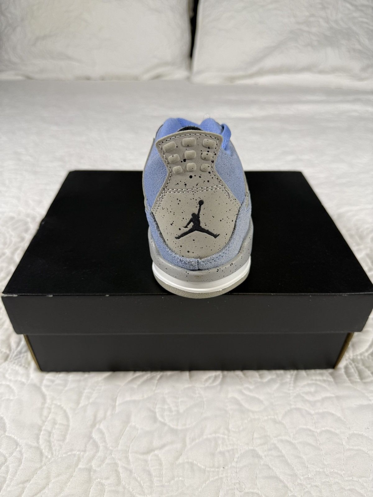 Jordan Brand Air Jordan 4 University Blue 2Y Size US 4 / IT 34 - 10 Thumbnail