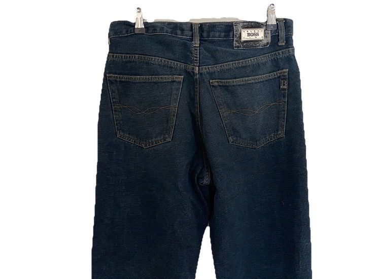 Hugo Boss Dark wash corduroy vibes Boss jeans with a classic fit jeans Size US 32 / EU 48 - 6 Thumbnail
