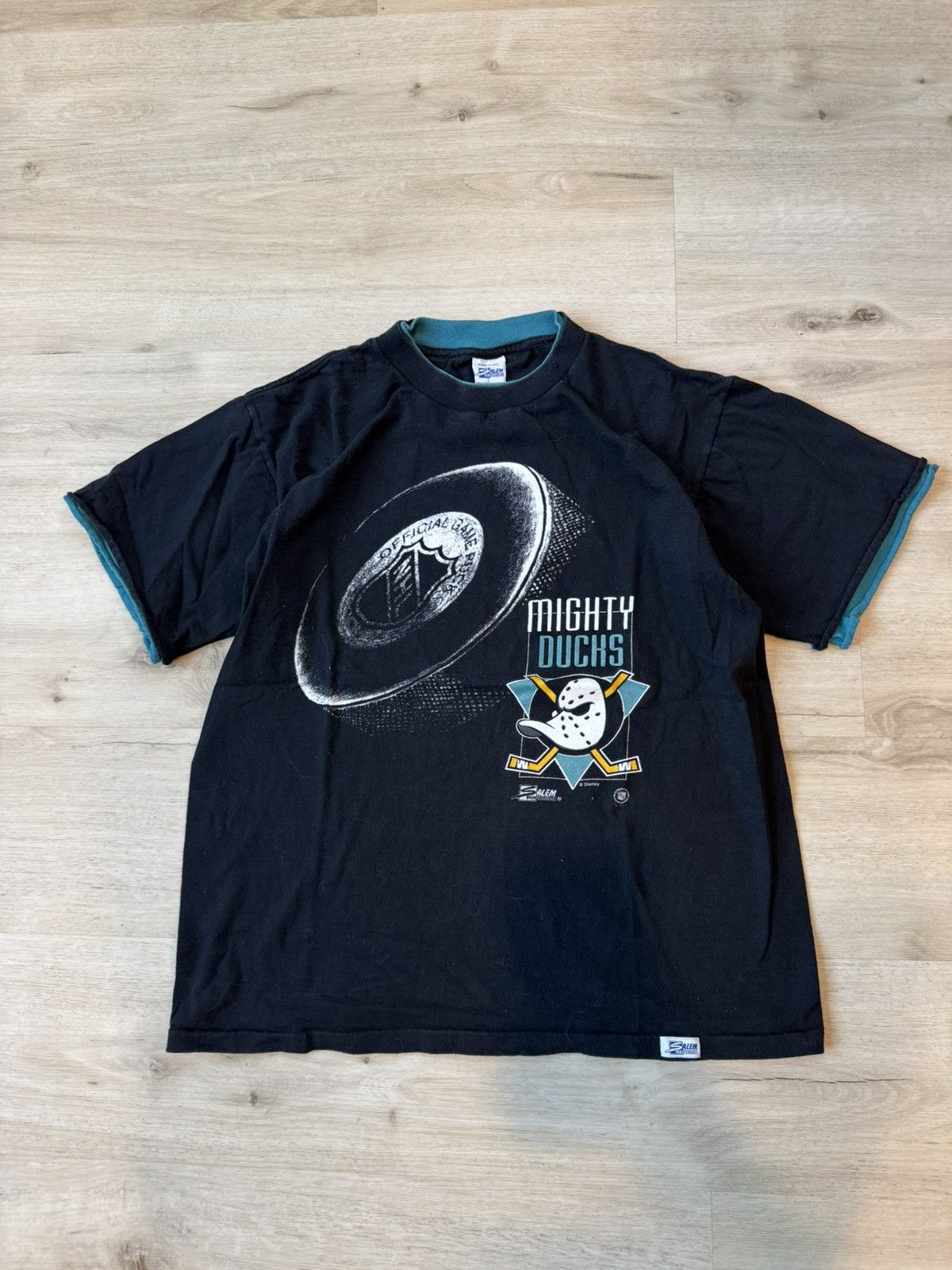 Salem Sportswear Vintage Mighty Ducks T Shirt. Size L Size US L / EU 52-54 / 3 - 2 Thumbnail
